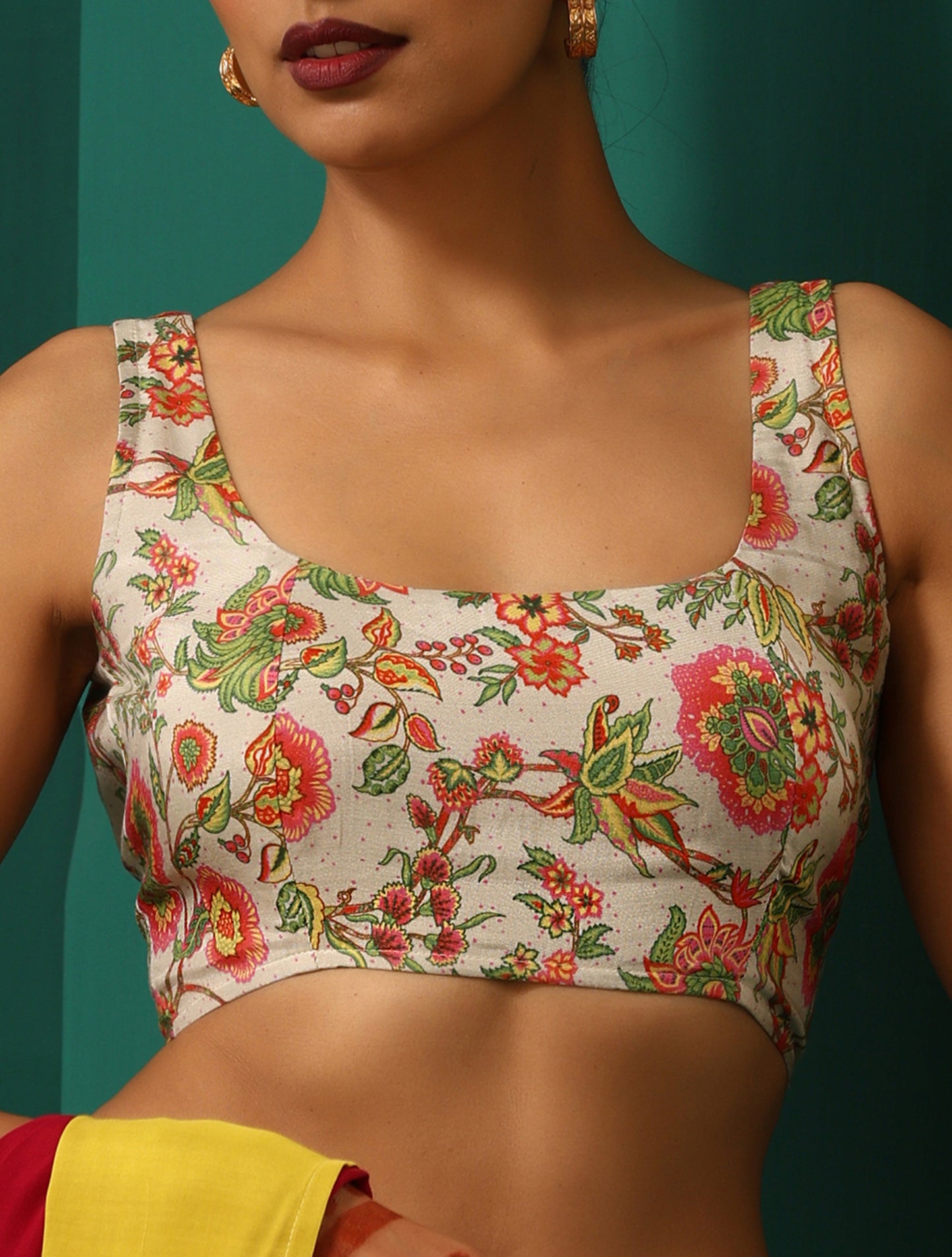 trueBrowns Off White Muslin Silk Floral Jaal Printed Scoop Neck Sleeveless Blouse | Swadesiicart