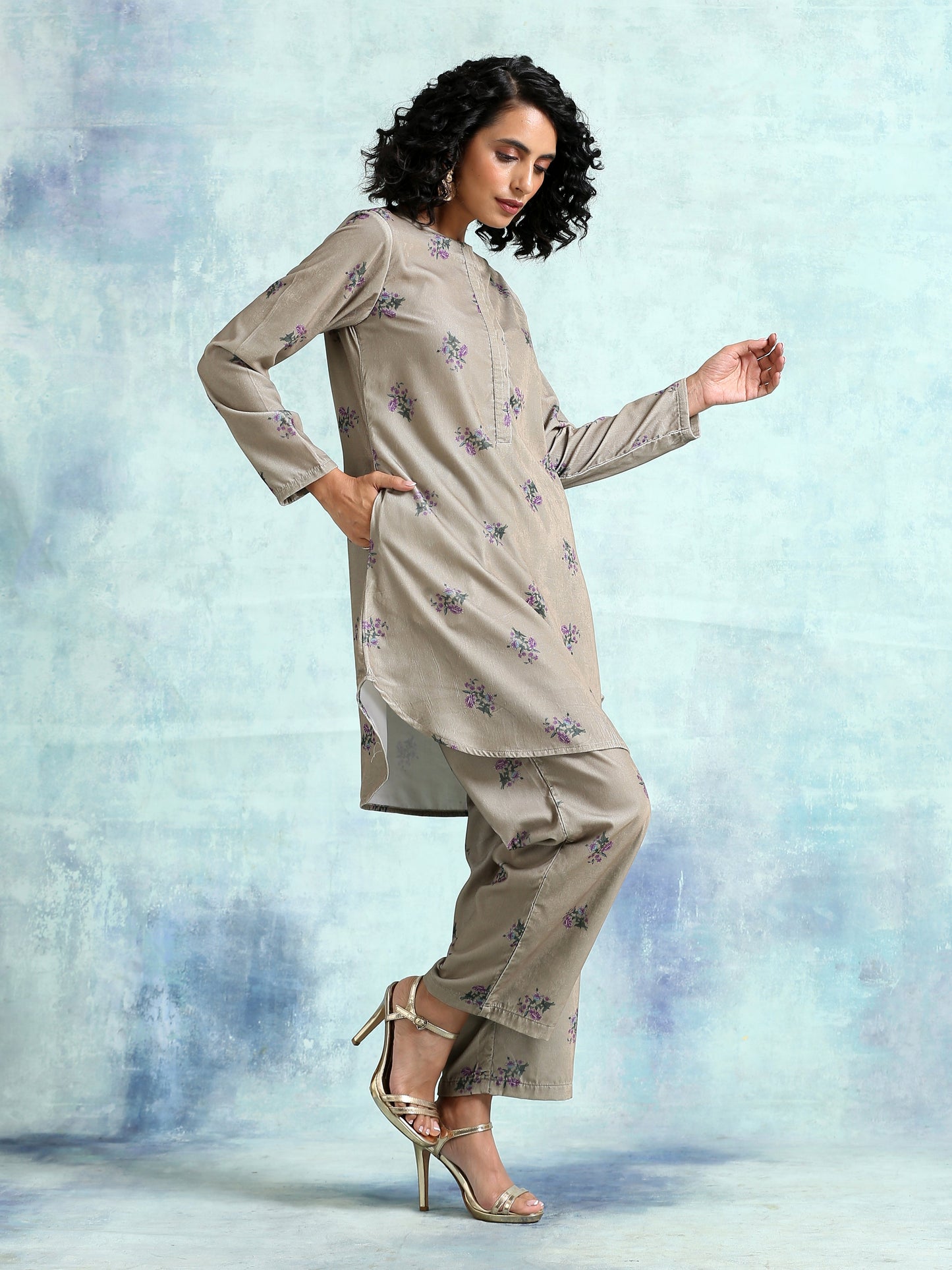 trueBrowns Sage Printed Velvet Co-Ord Set - Swadesiicart