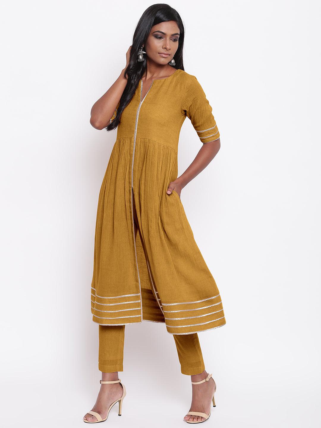 trueBrowns Pure Cotton Gota Slit Kurta Set | Relove | Swadesiicart