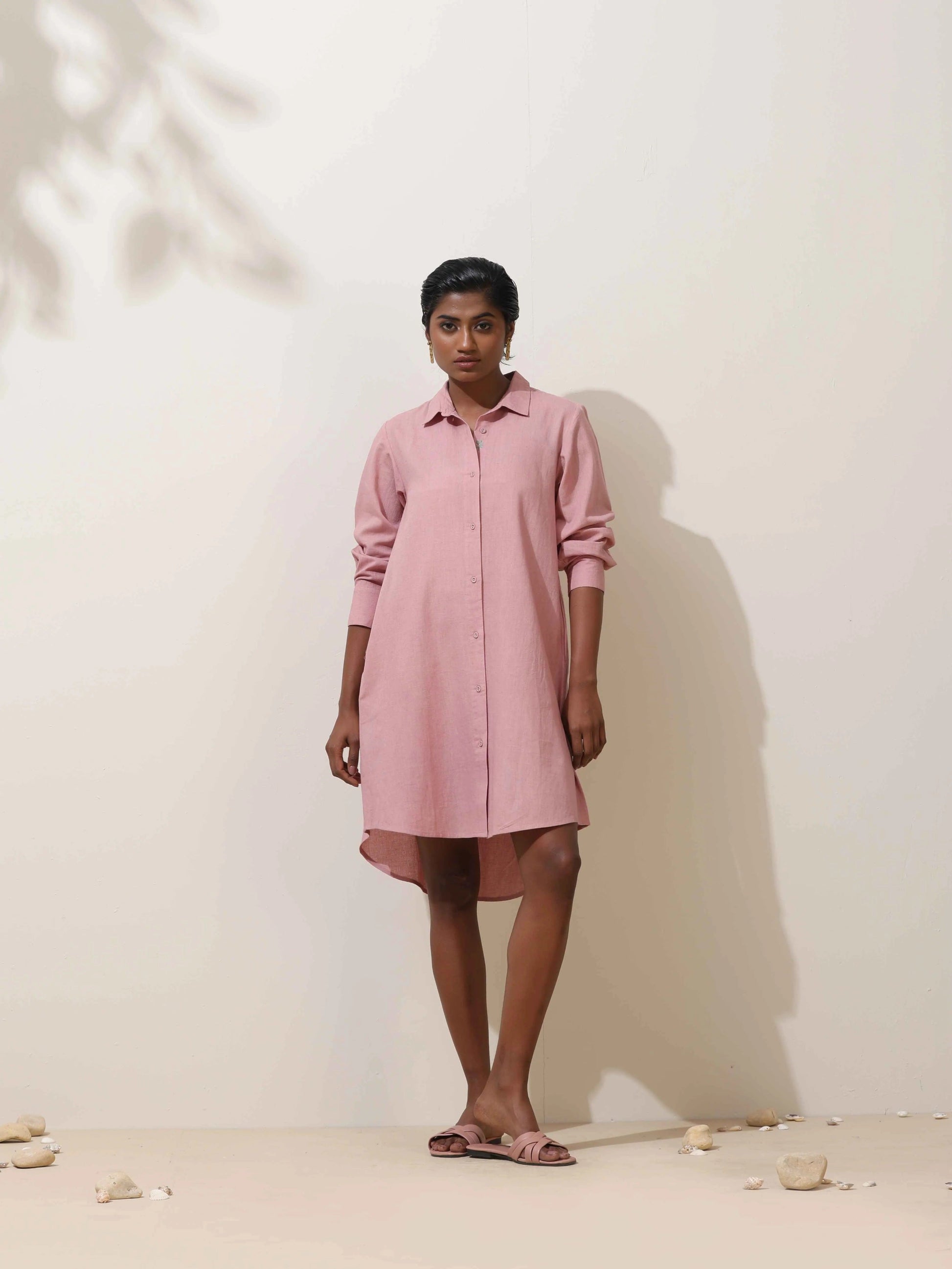 trueBrowns Pink Cotton Linen Dress | Swadesiicart