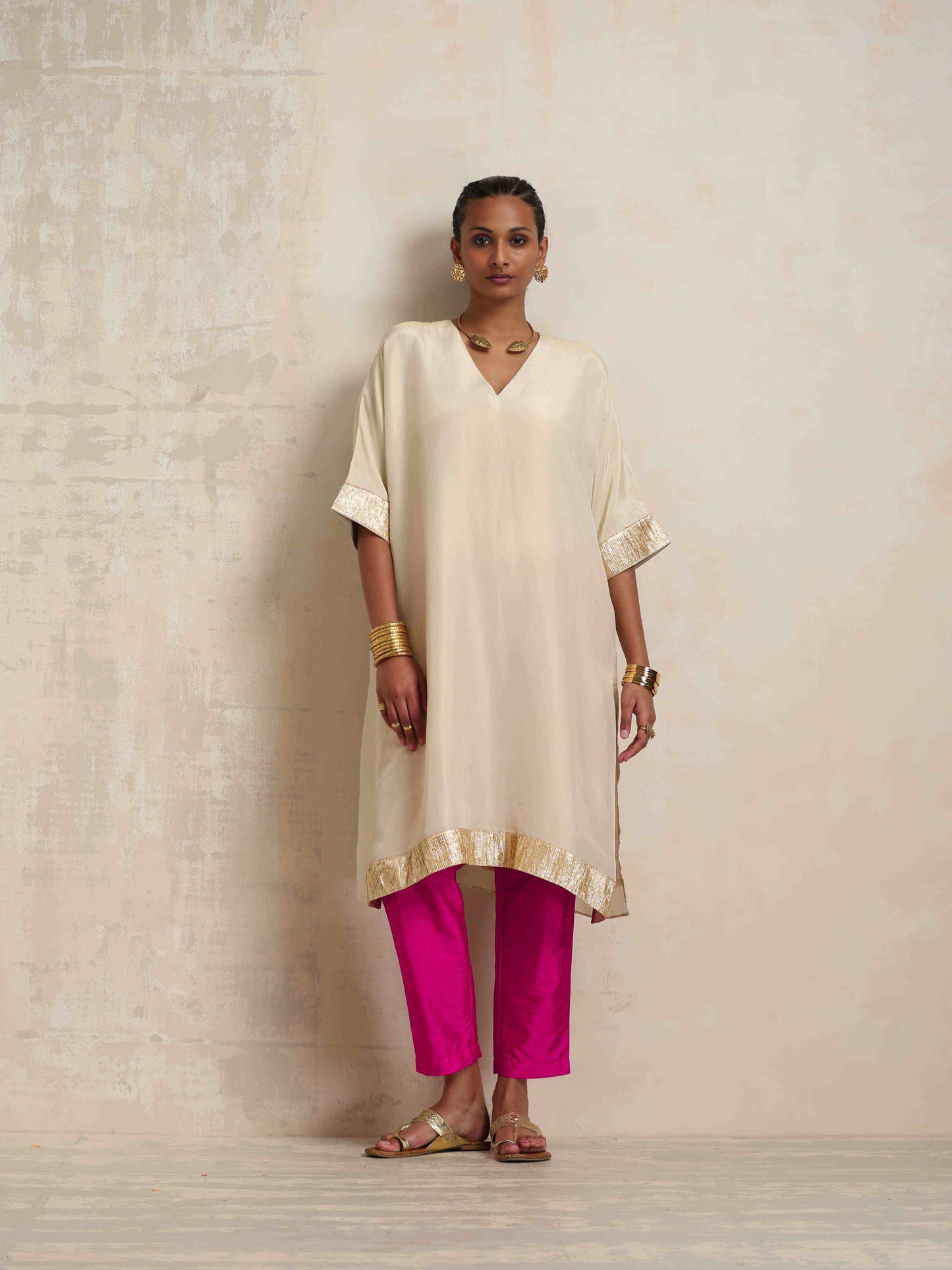 trueBrowns Ivory Tissue Kurta Co-ord Set - Swadesiicart
