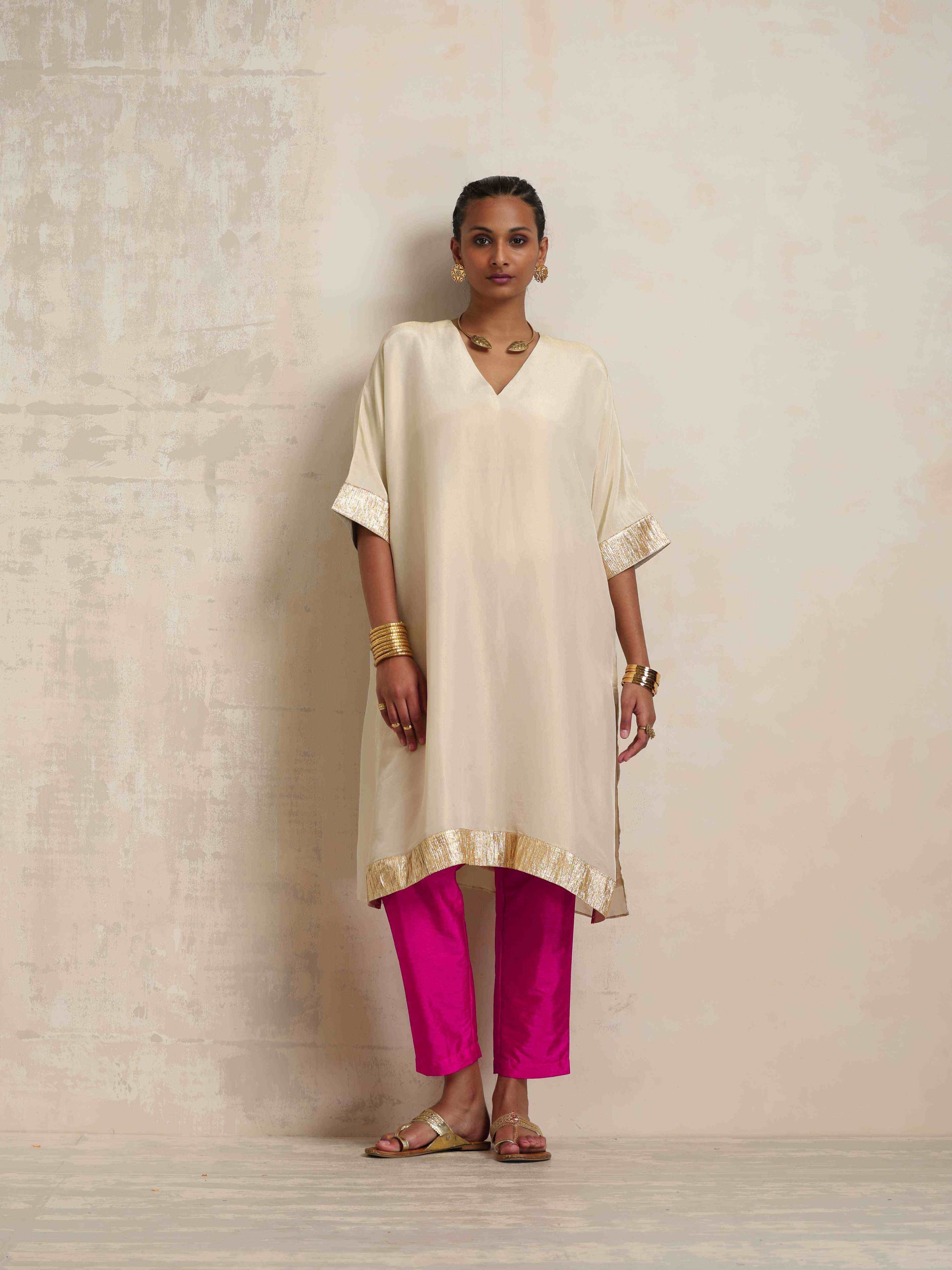 trueBrowns Ivory Tissue Kurta Co-ord Set - Swadesiicart