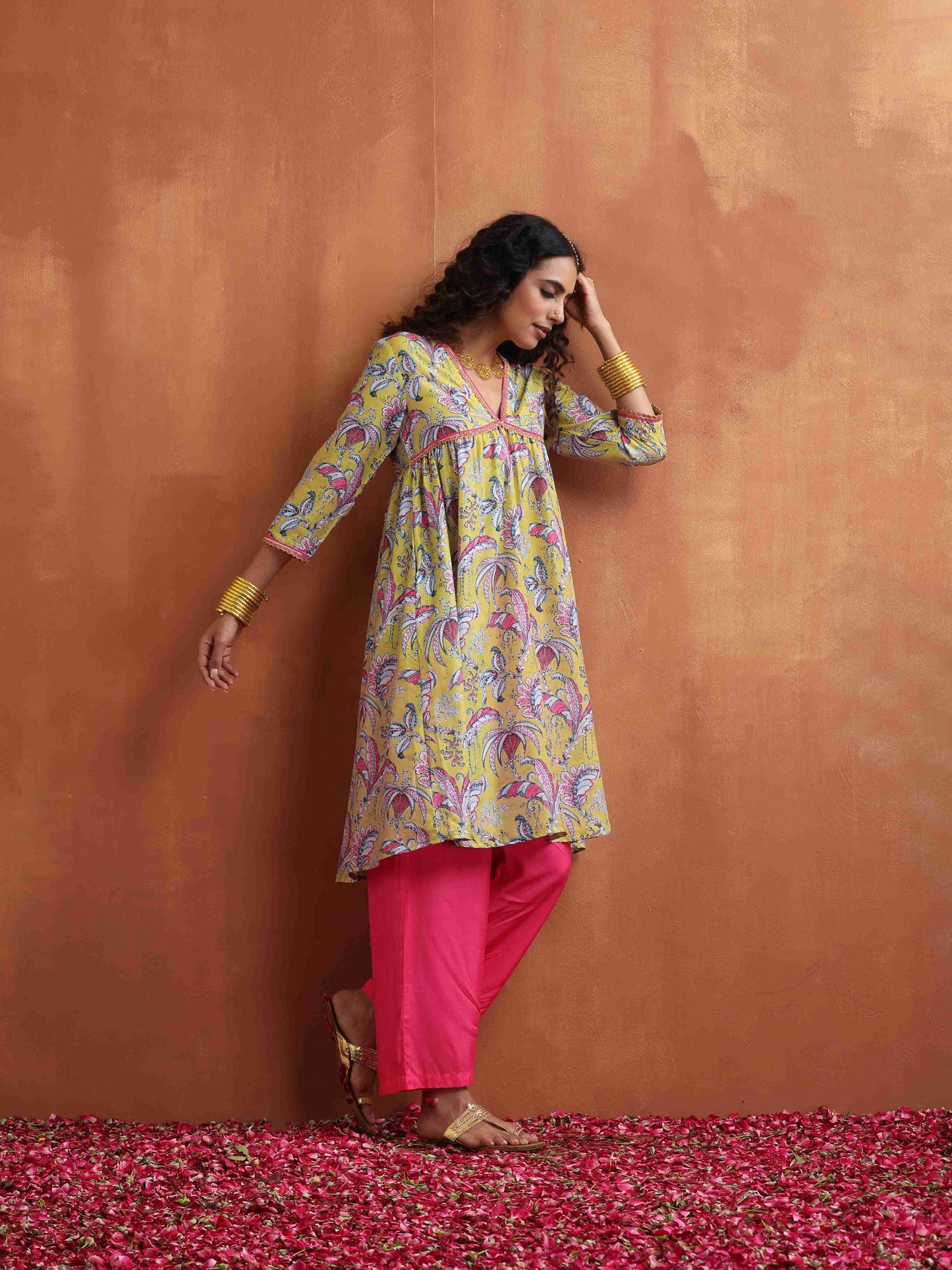 trueBrowns Yellow Print Anarkali Kurta Co-ord Set - Swadesiicart