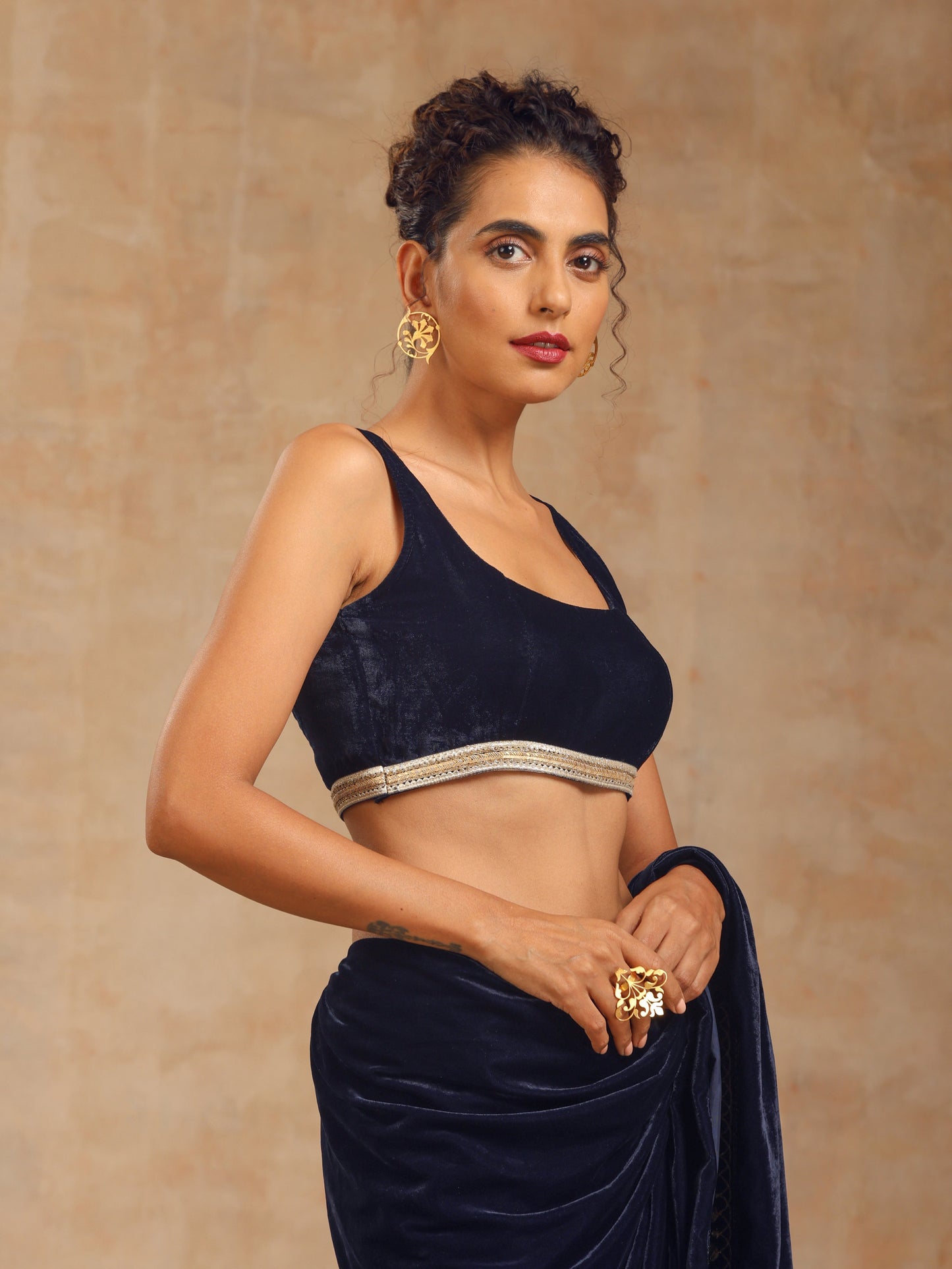 trueBrowns Midnight Blue Velvet Sleeveless Blouse | Swadesiicart
