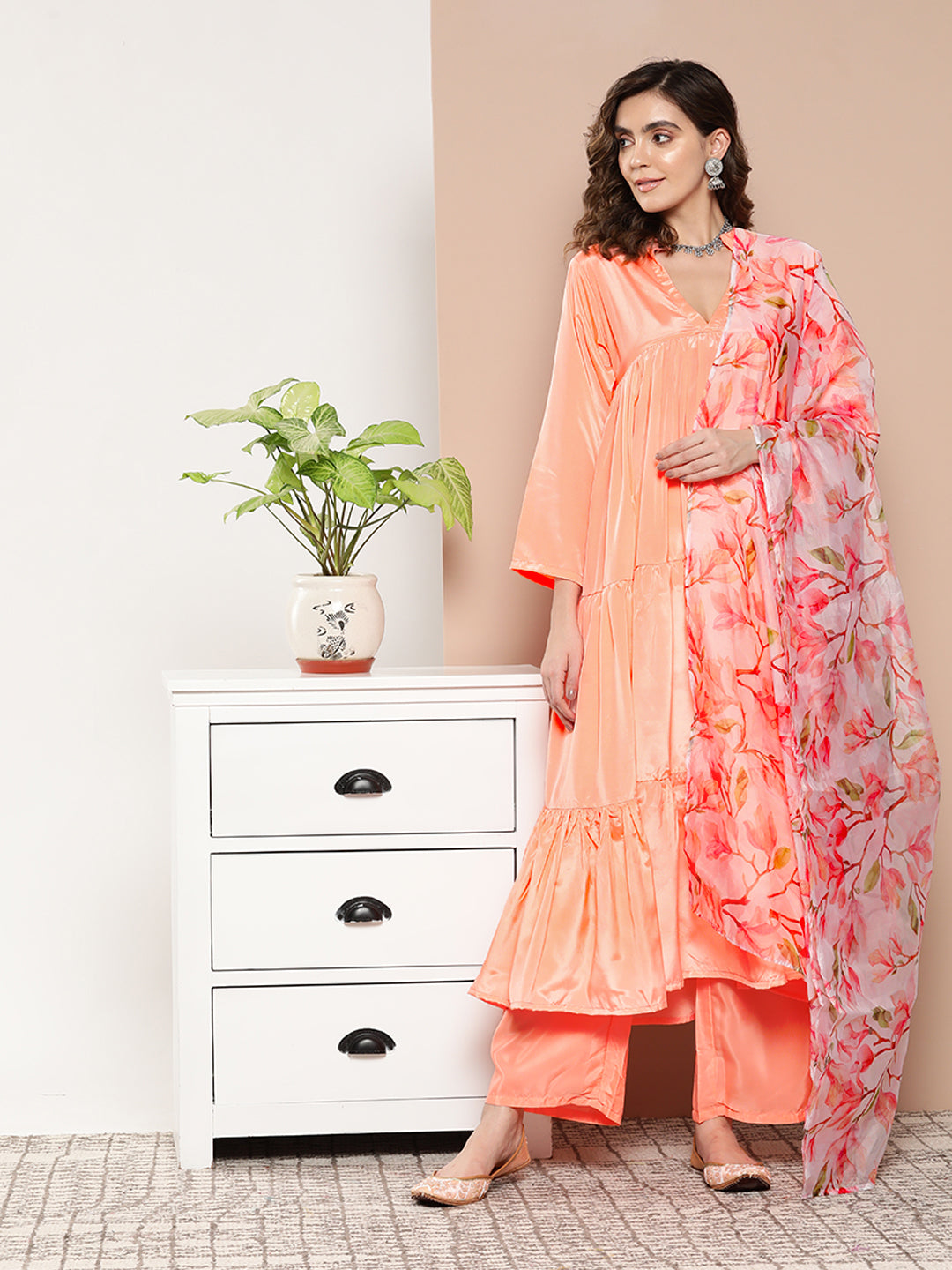 InWeave Women's Peach Tiered Anarkali Kurta Set - Swadesiicart