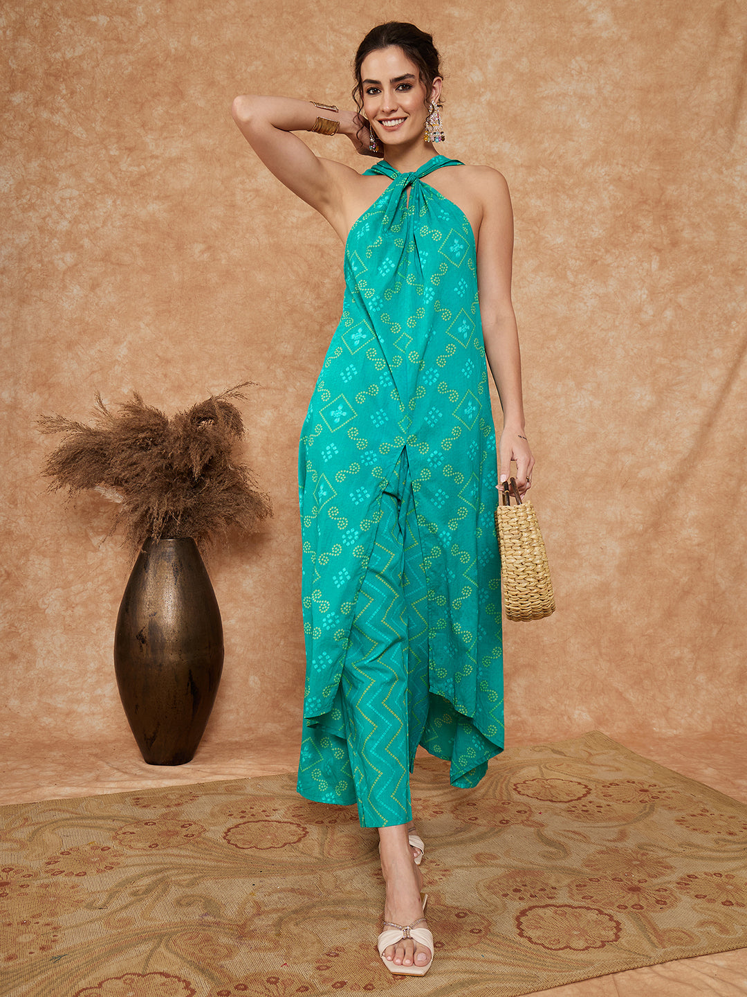 InWeave Women's Aqua S Print Twisted Neckline Kurta Pant Set - Swadesiicart