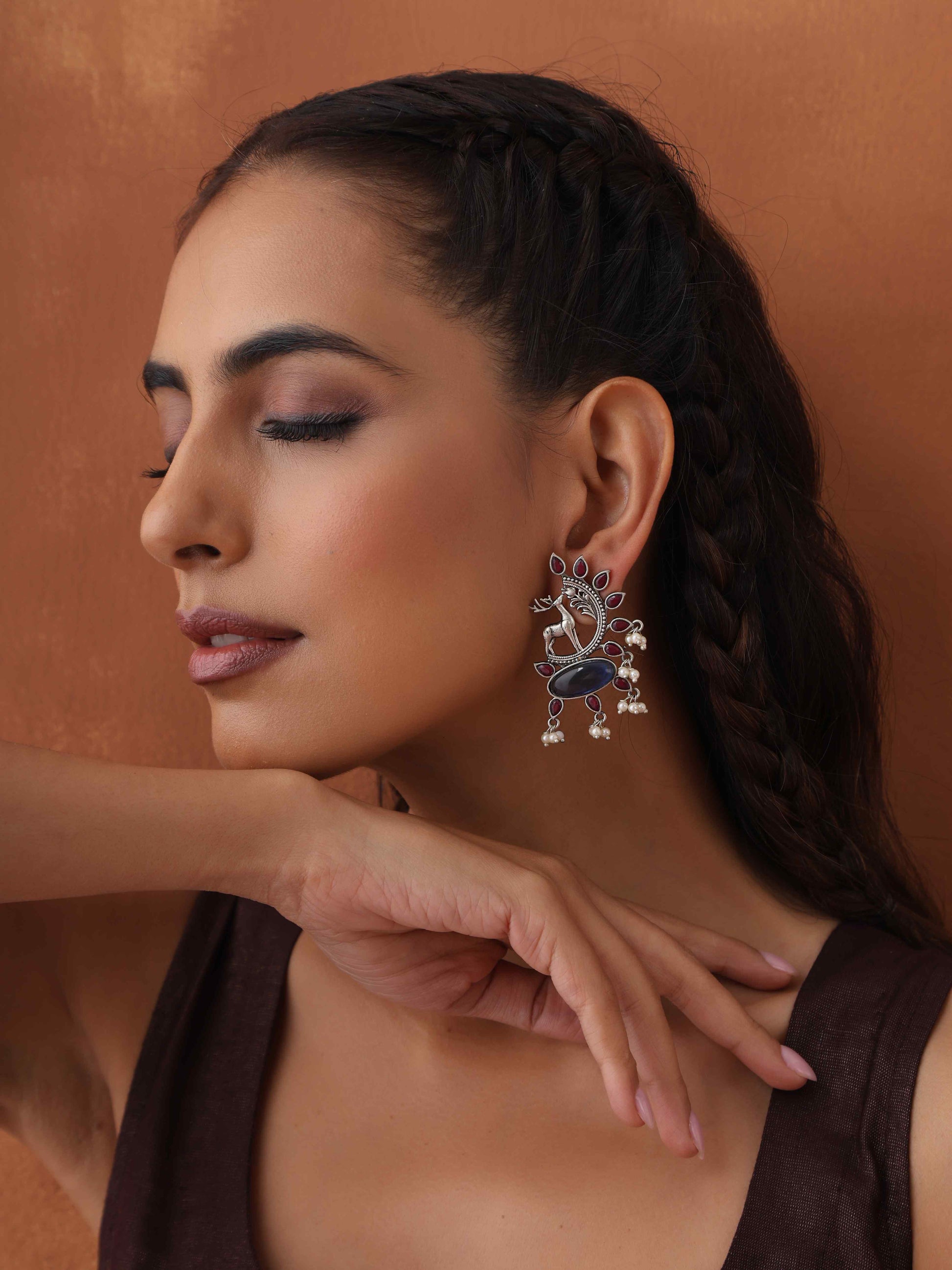 trueBrowns Silver Tone Pearl Drop Earrings | Swadesiicart