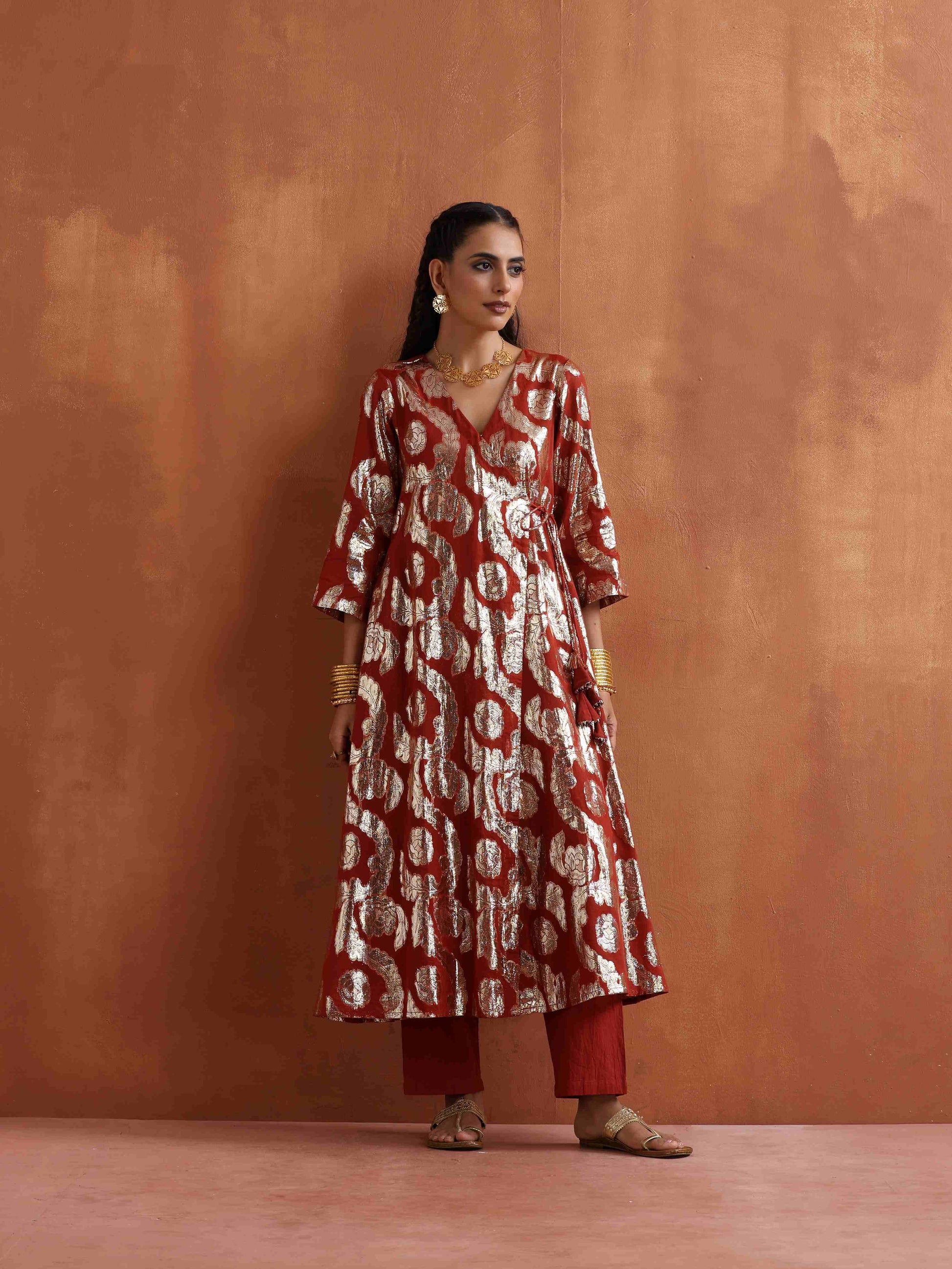 trueBrowns Rust Metallic Angrakha Kurta Set | Swadesiicart