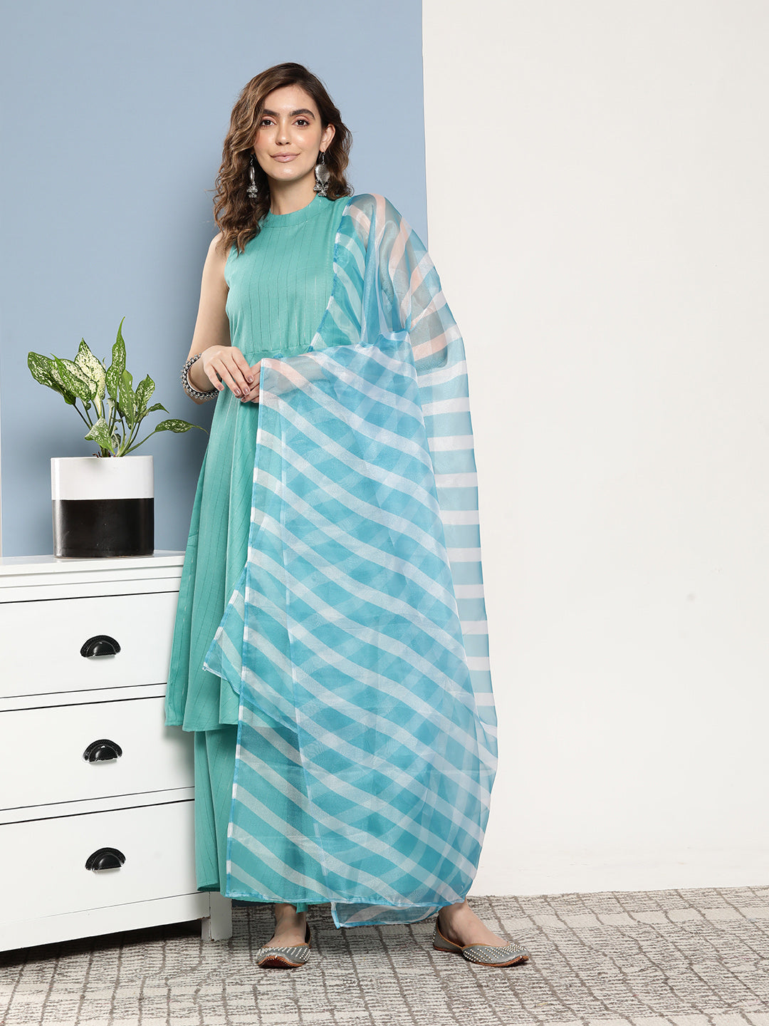 InWeave Women's Teal Lurex Boho Kurta Set With Sky Blue White Leh Dupatta - Swadesiicart