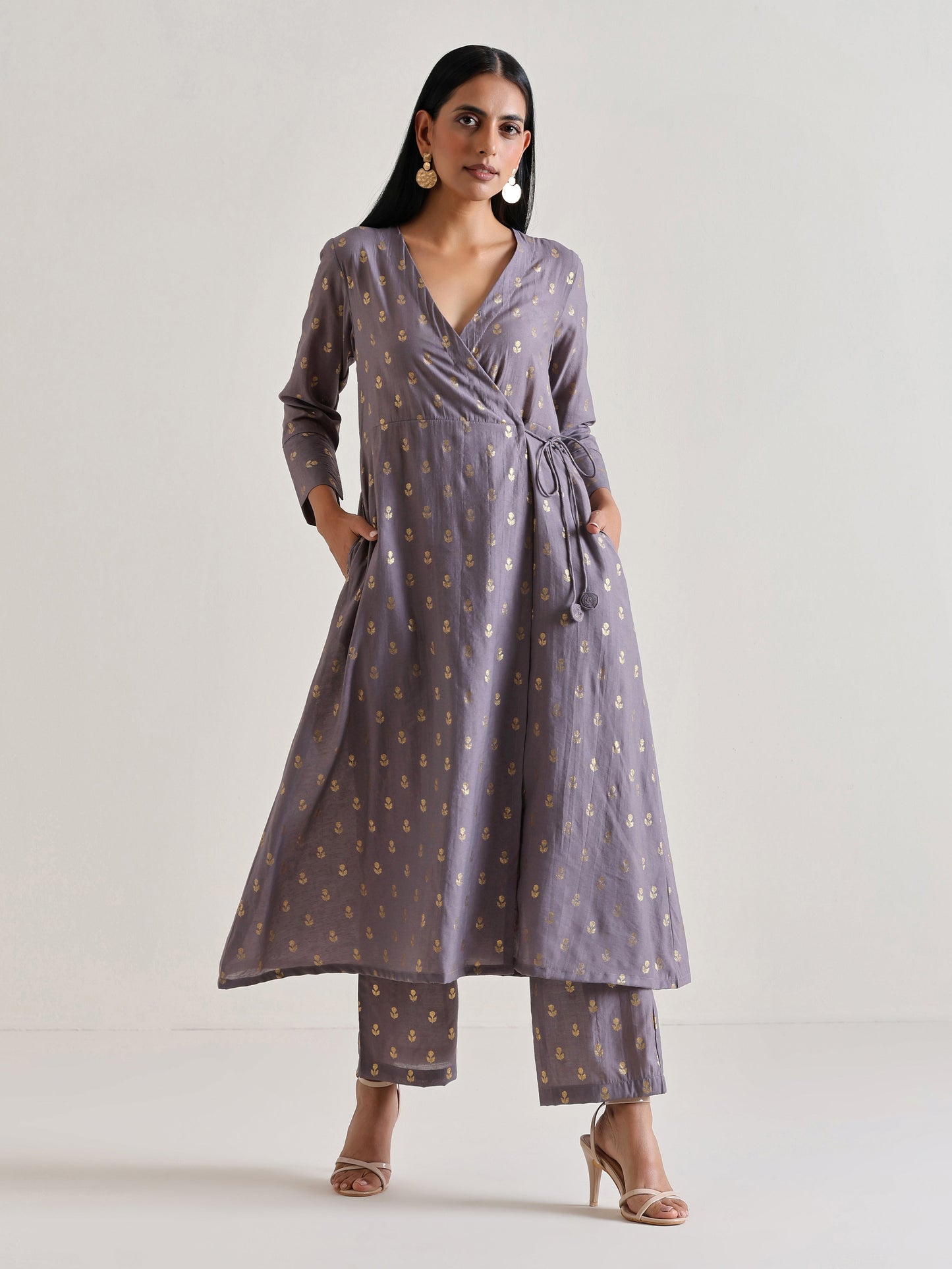 trueBrowns Plum Grey Foil Angrakha Kurta Set | Swadesiicart