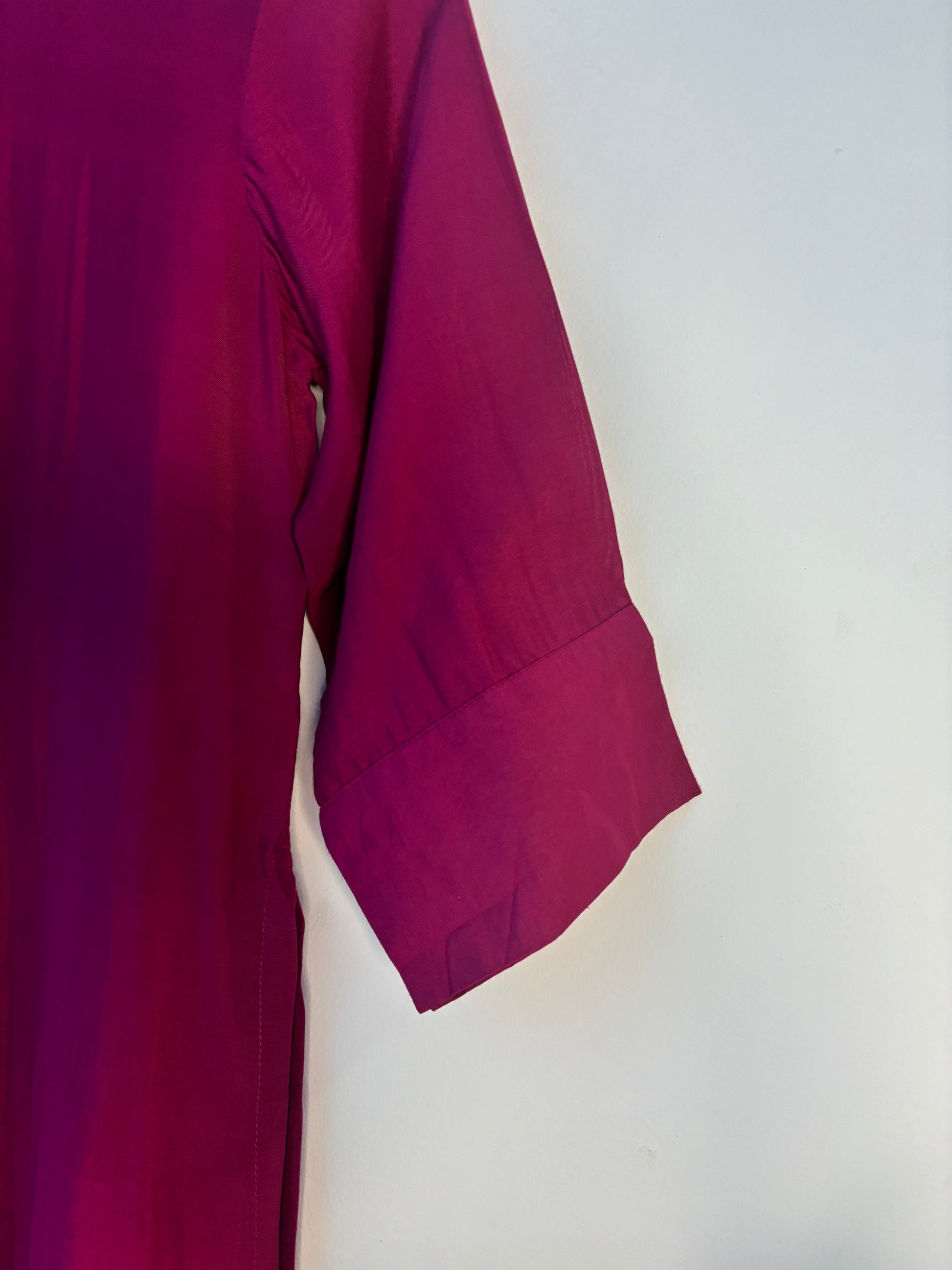 trueBrowns Pink Muslin Long Kurta | Swadesiicart