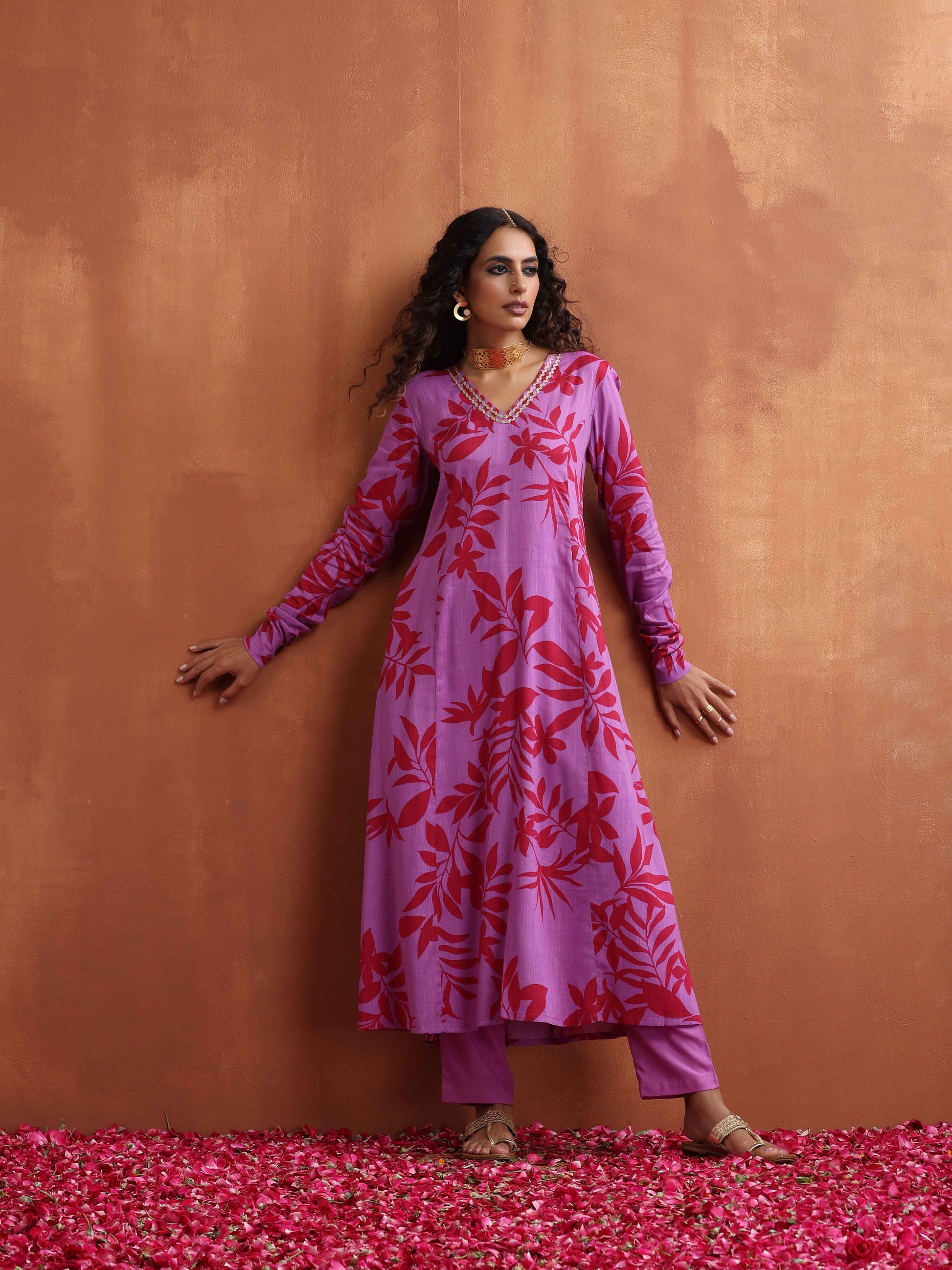 trueBrowns Purple Print A-line Kurta Set | Swadesiicart