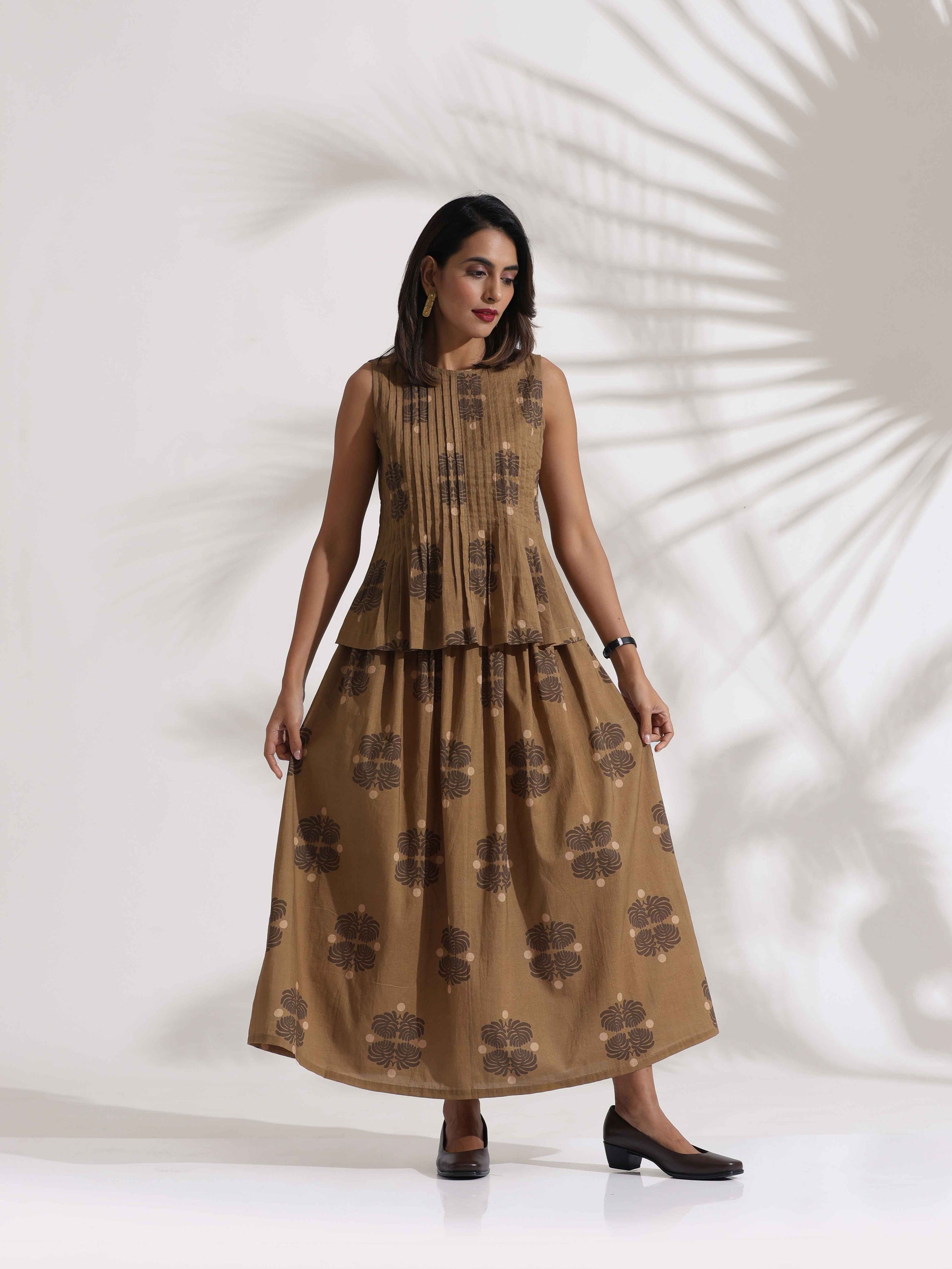trueBrowns Beige Cotton Skirt Co-ord Set - Swadesiicart