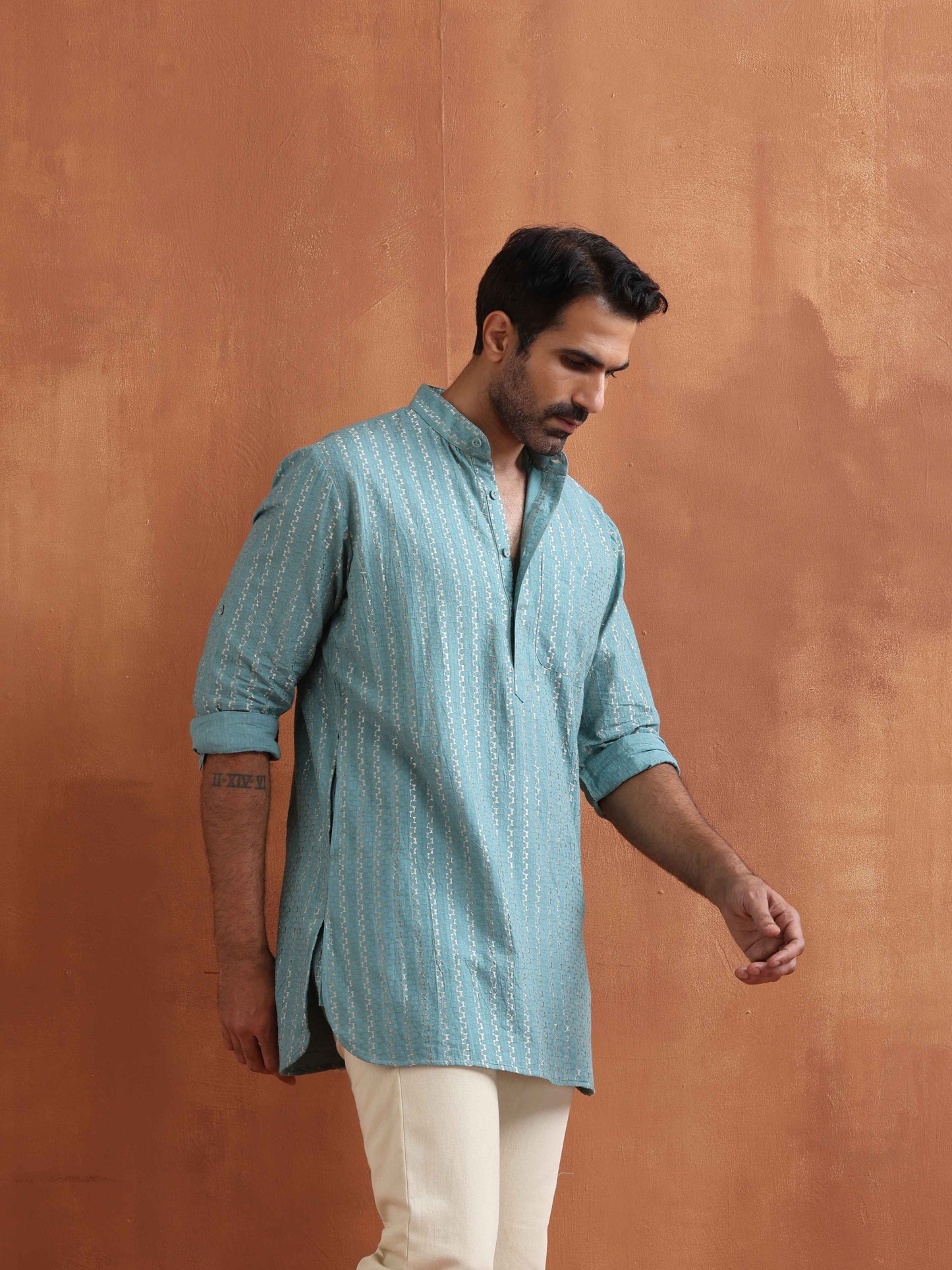trueBrowns Men's Green Cotton Dobby Short Kurta | Swadesiicart