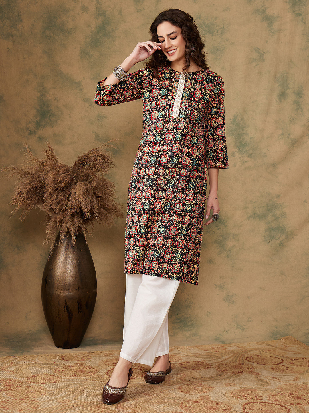 InWeave Women's Black Maroon Print Lace Gota Work Straight Kurta - Swadesiicart