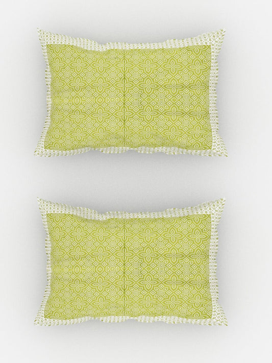 Urban Magic Green & White Ethnic Motifs Cotton 104 TC Queen Bedsheet with 2 Pillow Covers - Swadesiicart