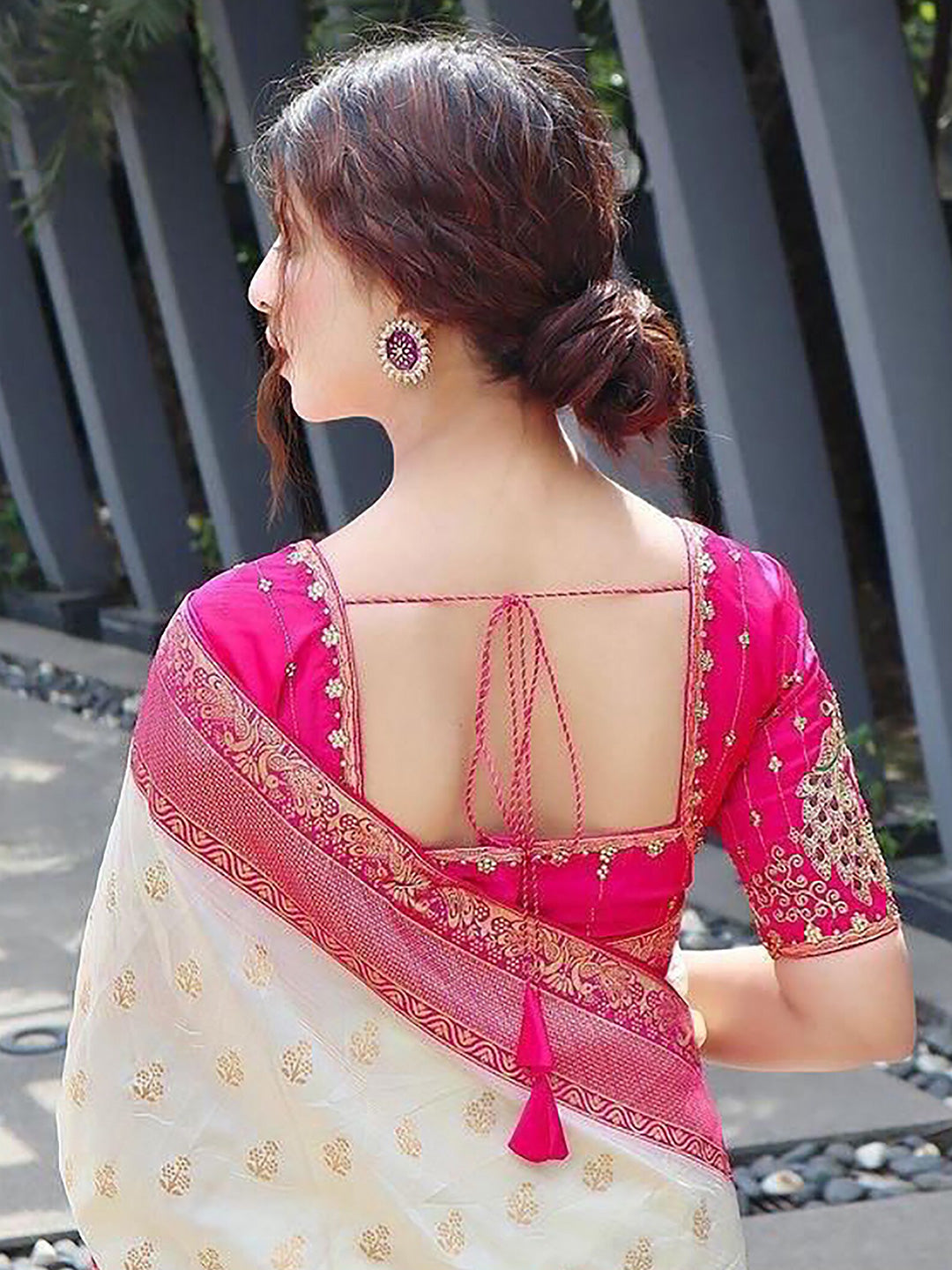 Kalini Ethnic Motifs Woven Design Zari Banarasi Saree | Swadesiicart