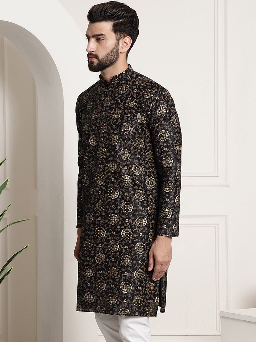 Sojanya Men Black & Brown Ethnic Motifs Printed Kurta | Swadesiicart
