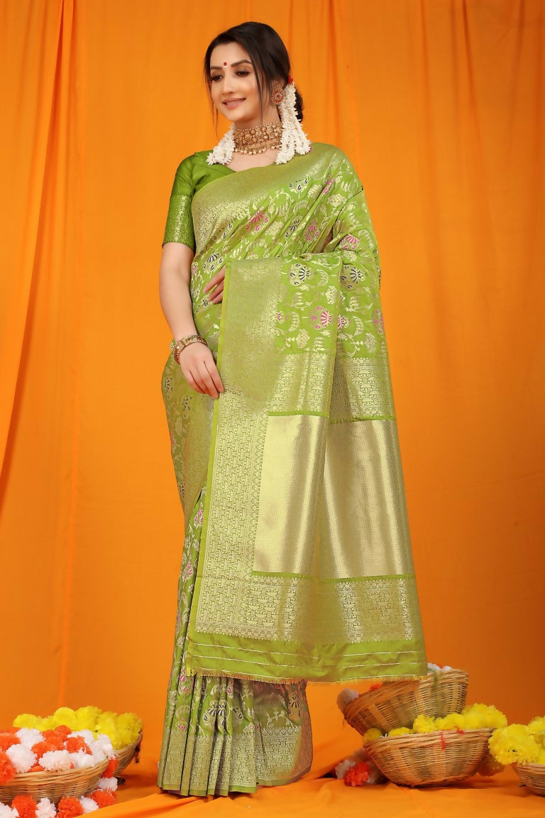 Jyoti Fashion Women's Green Kanjivaram Silk Zari Woven Saree with Blouse | Swadesiicart