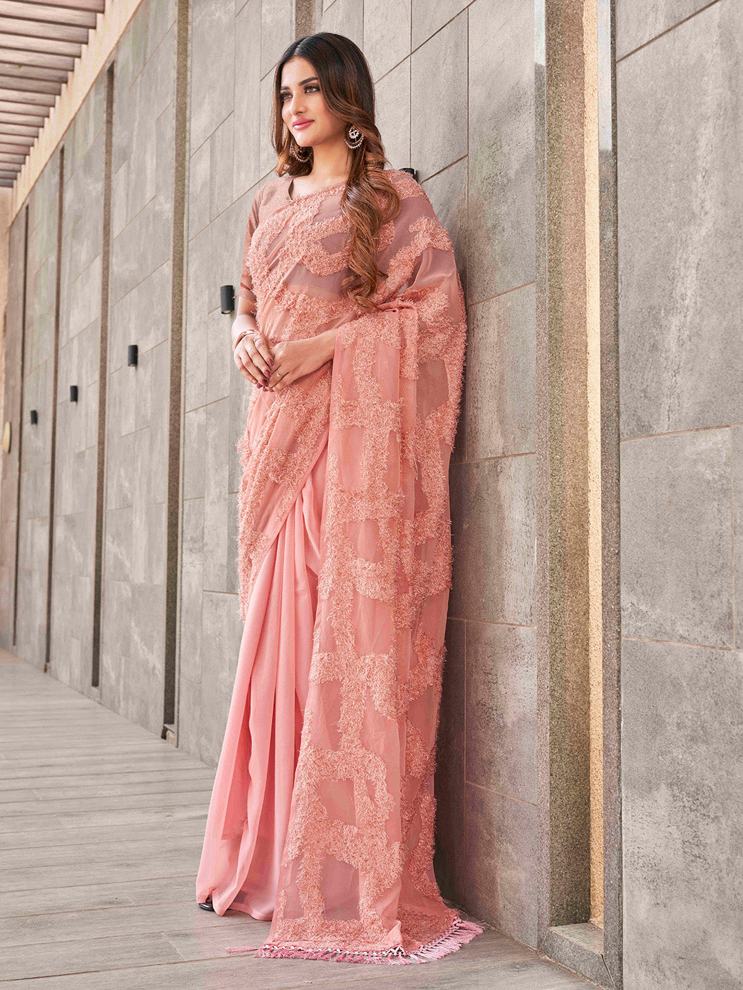 Tikhi Imli Peach Abstract Woven Design Half And Half Saree | Swadesiicart