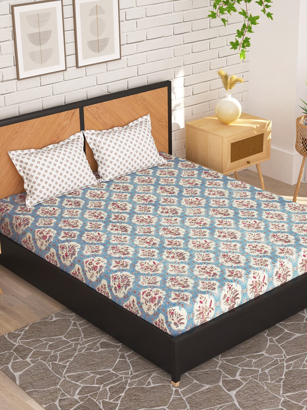 Story@home Cream-Coloured & Pink Floral Microfiber 180 TC Queen Bedsheet & 2 Pillow Covers - Swadesiicart