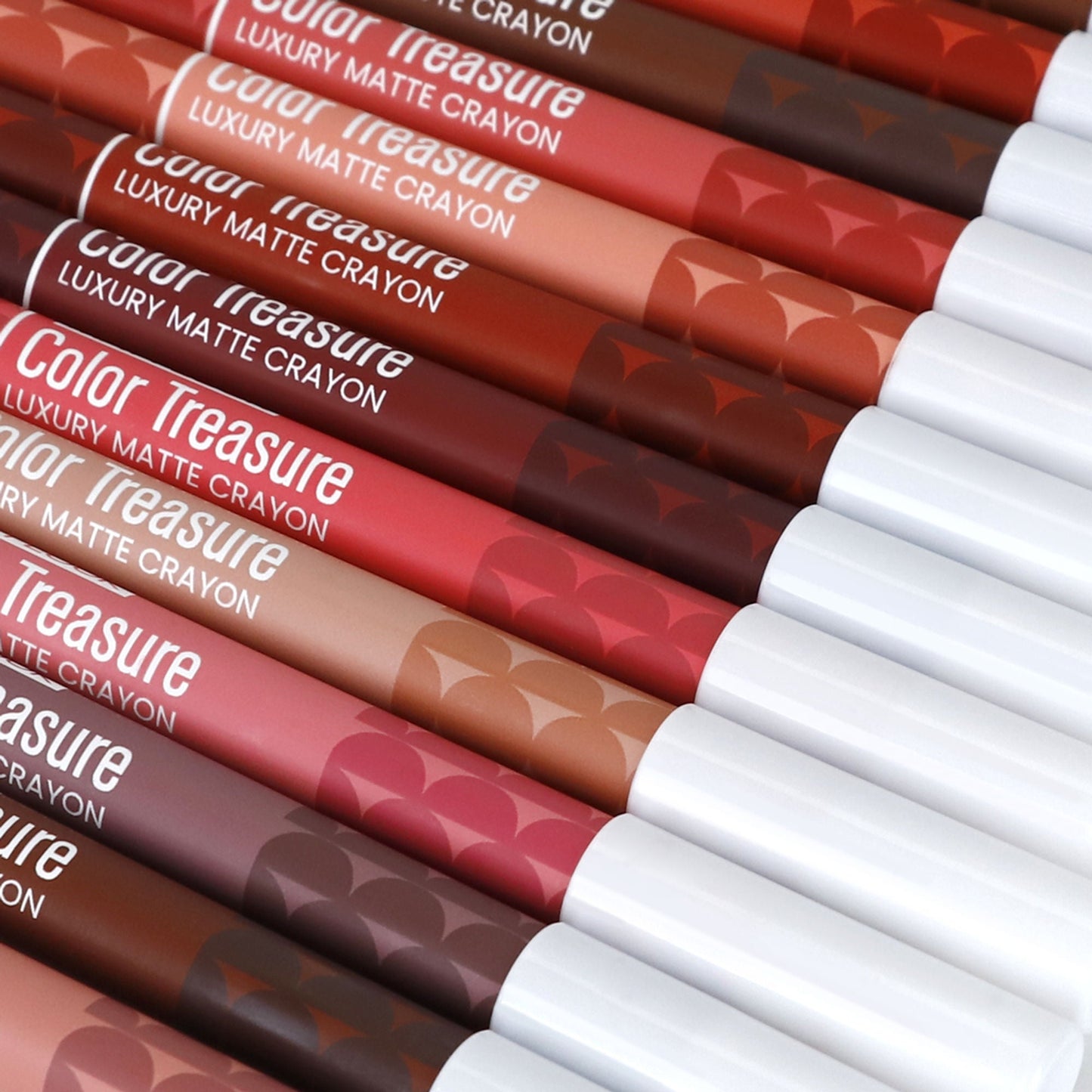Matt Look Color Treasure Luxury Matte Lip Pencil Crayon - 06 Pure Hollywood - Swadesiicart