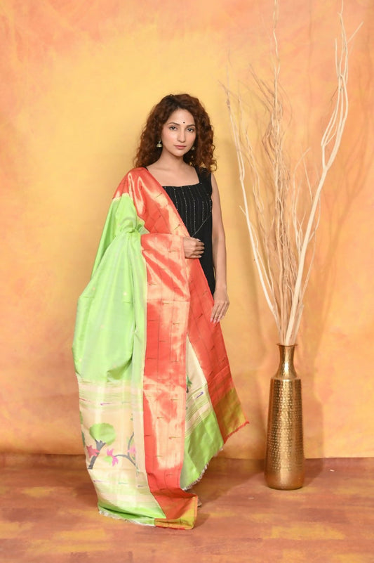 Very Much Indian Handloom Pure Cotton Paithani Dupatta - White | Swadesiicart