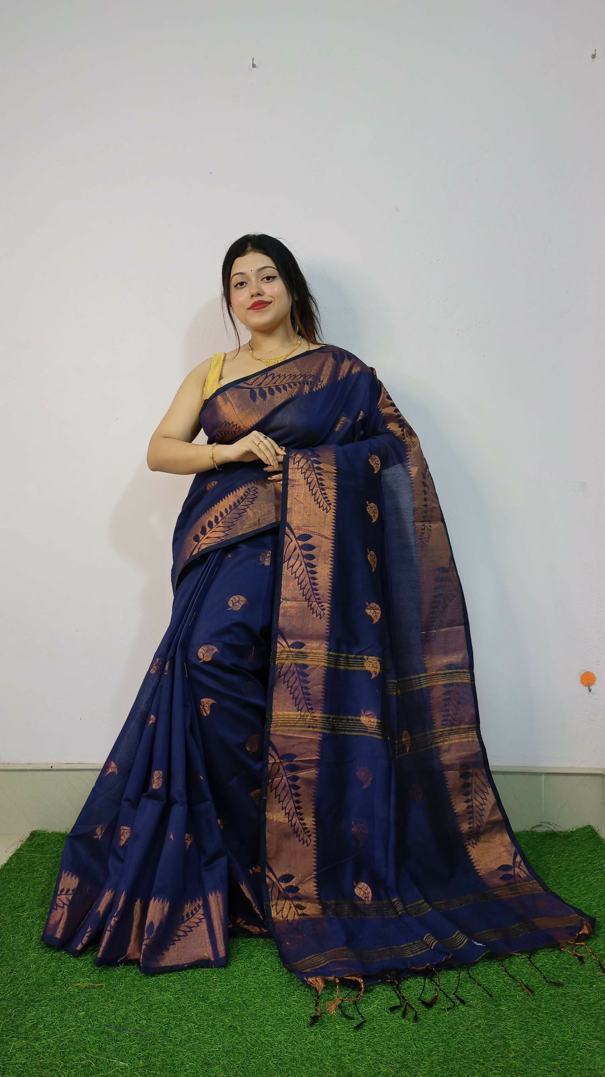 Exclusive Collection Beautiful Navy Blue Cotton Silk Woven Handloom Saree With Running Blouse Piece - Swadesiicart