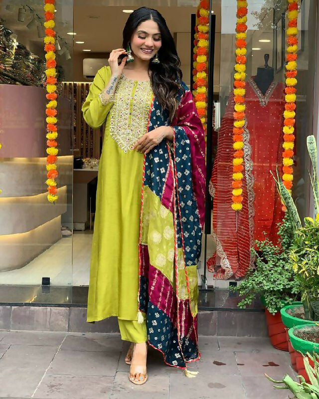 The52 Lemons Women's Gorgeous Embroidered Viscose Chanderi Fabric Straight Kurta Pant with Dupatta Set - Swadesiicart