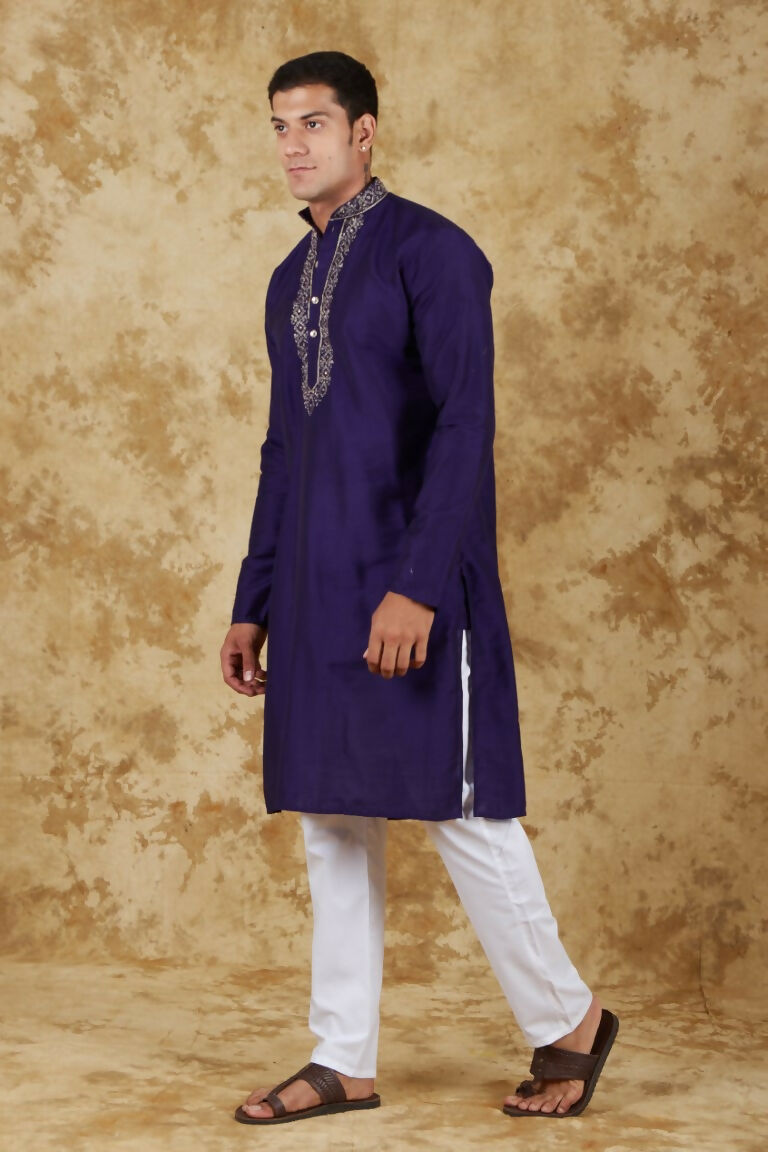 Bluesaanchi Men's Handloom Embroidered Space Blue Kurta Set | Swadesiicart