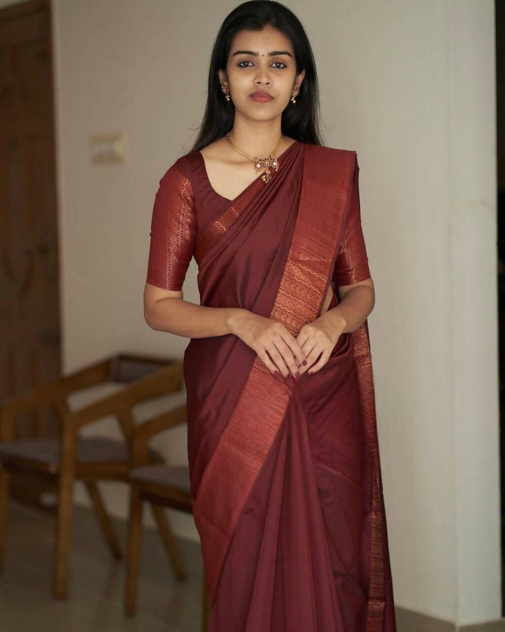 DEIANA'S Beautiful Designer Golden zari Soft Lichi Silk Saree - Brown - Swadesiicart