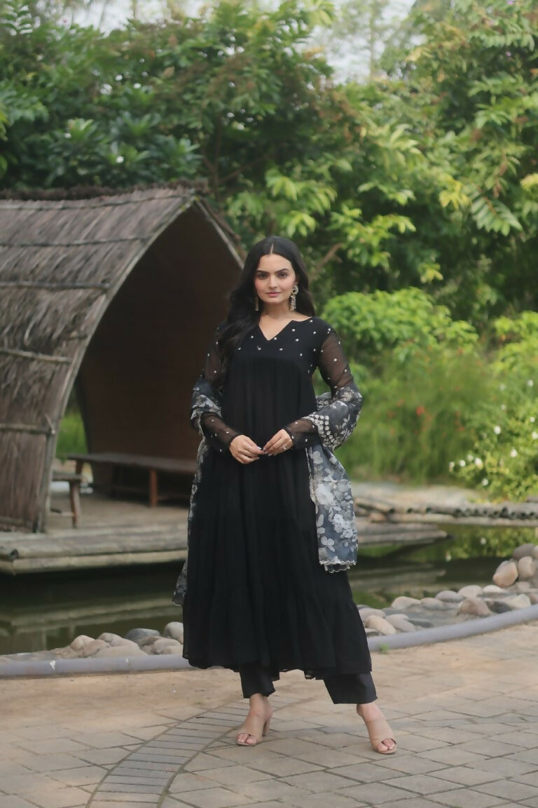 Jyoti Fashion Women's Black Faux Blooming Butti Work Kurta with Trouser & Dupatta | Swadesiicart