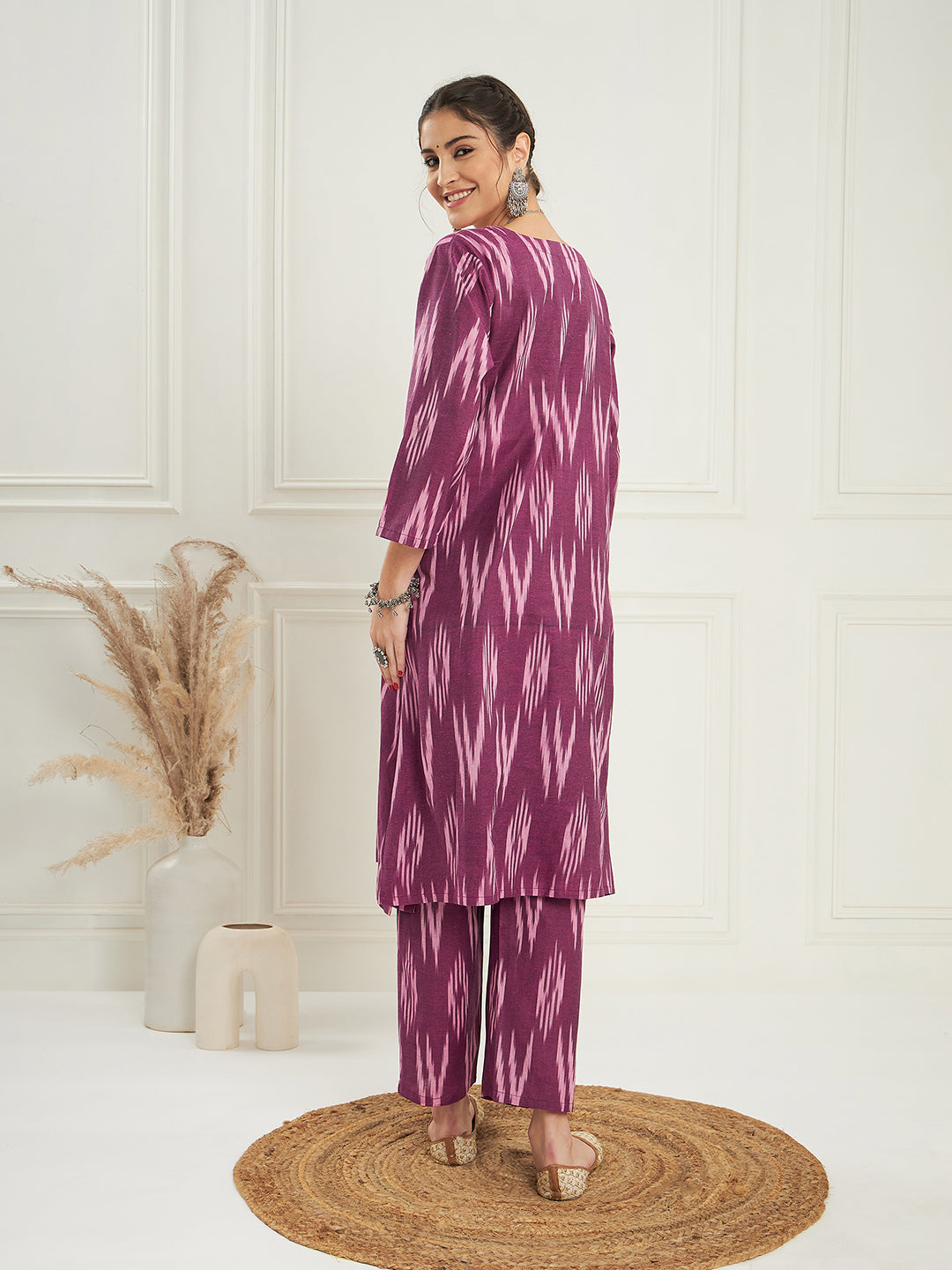 InWeave Women's Wine Ikkat Print V Neck Kurta Pant Set - Swadesiicart