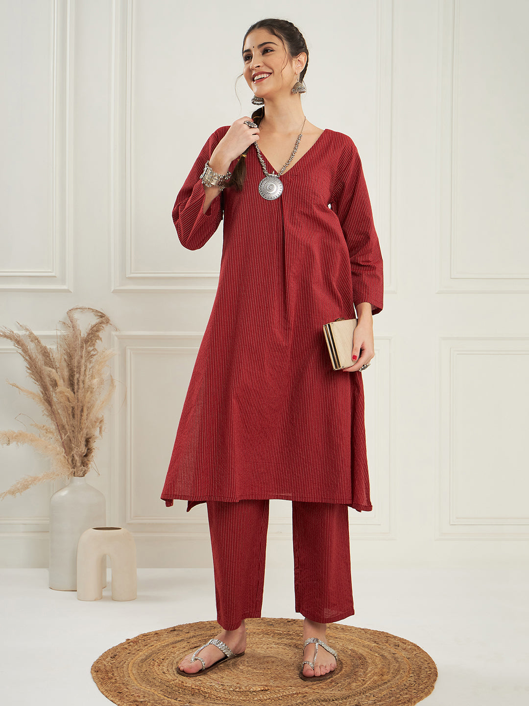 InWeave Women's Ruby Maroon Kantha V Neck Kurta Pant Set - Swadesiicart