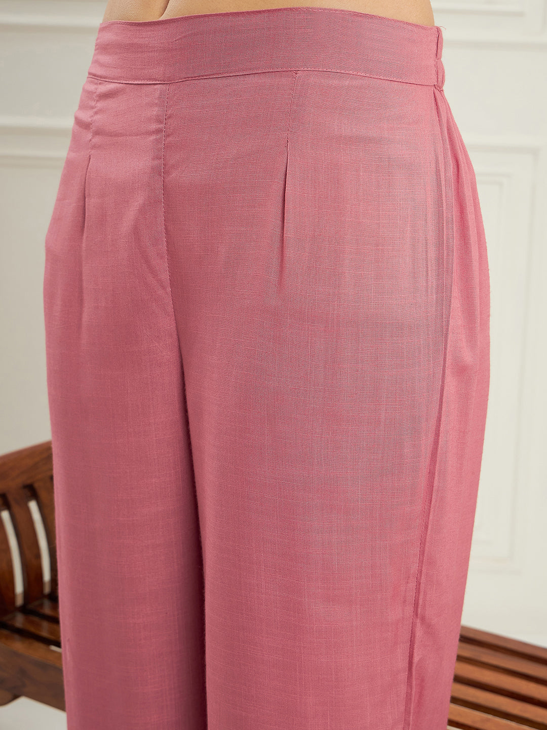 InWeave Women's Light Rose Pink Solid V Neck Kurta Pant Set - Swadesiicart