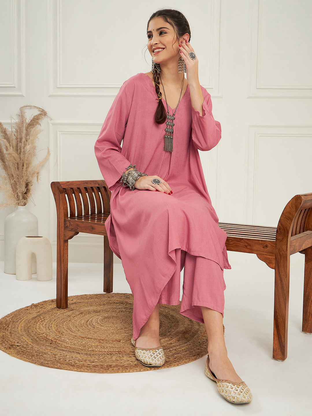 InWeave Women's Light Rose Pink Solid V Neck Kurta Pant Set - Swadesiicart