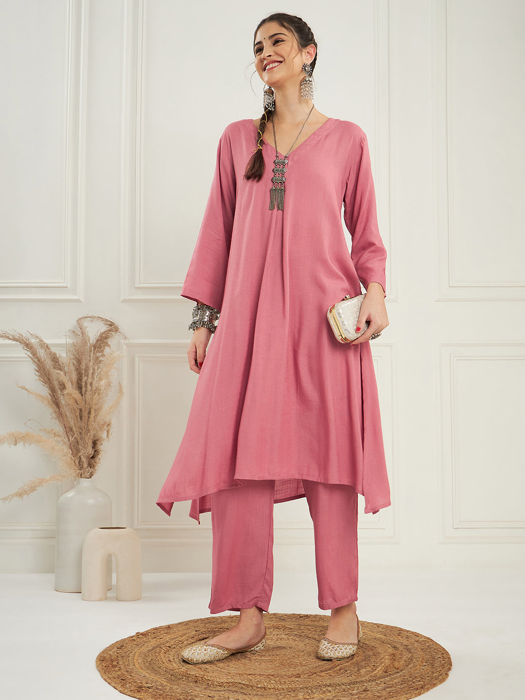 InWeave Women's Light Rose Pink Solid V Neck Kurta Pant Set - Swadesiicart