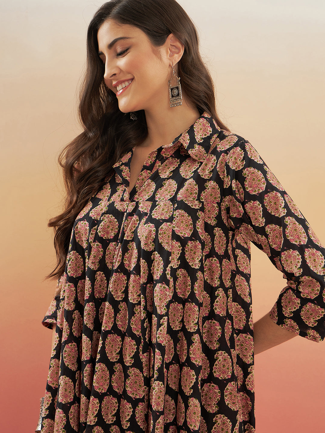 InWeave Women's Black Small Paisley Kalamkari Flared Dress - Swadesiicart