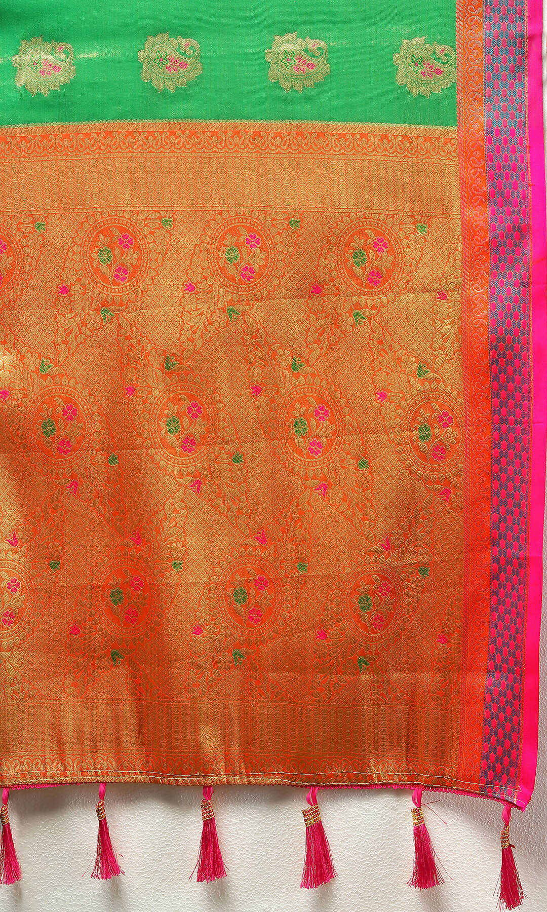 Lorenvalley Fashion Navyblue Kanjivaram Silk Woven Design with Zari Weaving Saree - Swadesiicart
