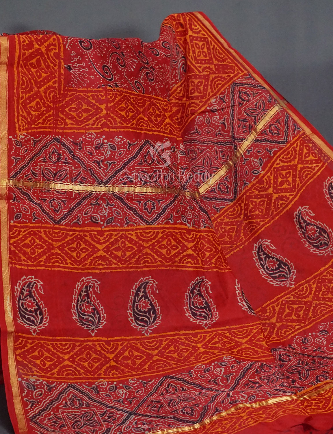 Shades of Red Chanderi Print Saree By Gayathri Reddy Designer Studio | Swadesiicart