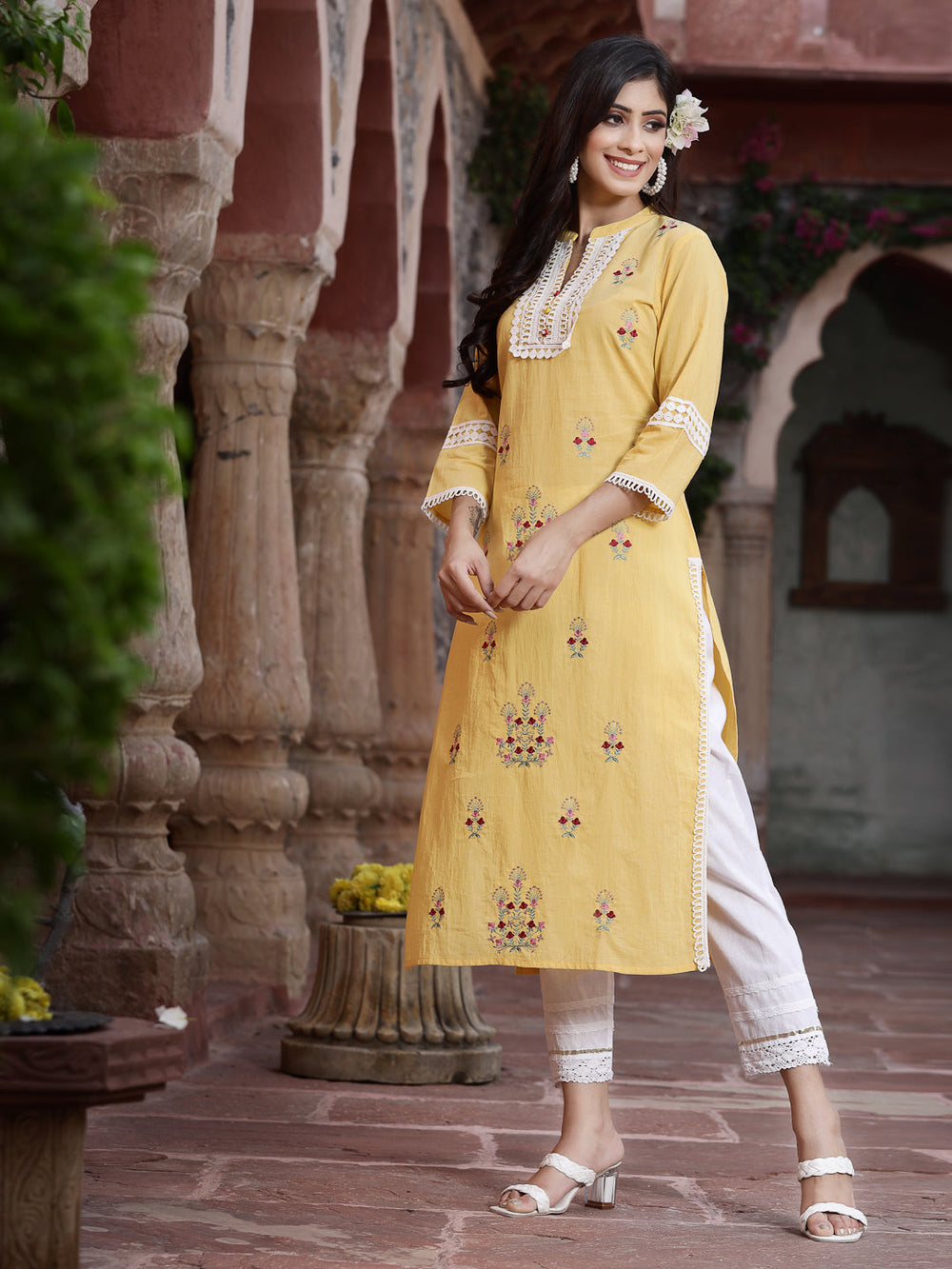 Juniper Women's Yellow Cambric Embroidered Straight Kurta | Swadesiicart