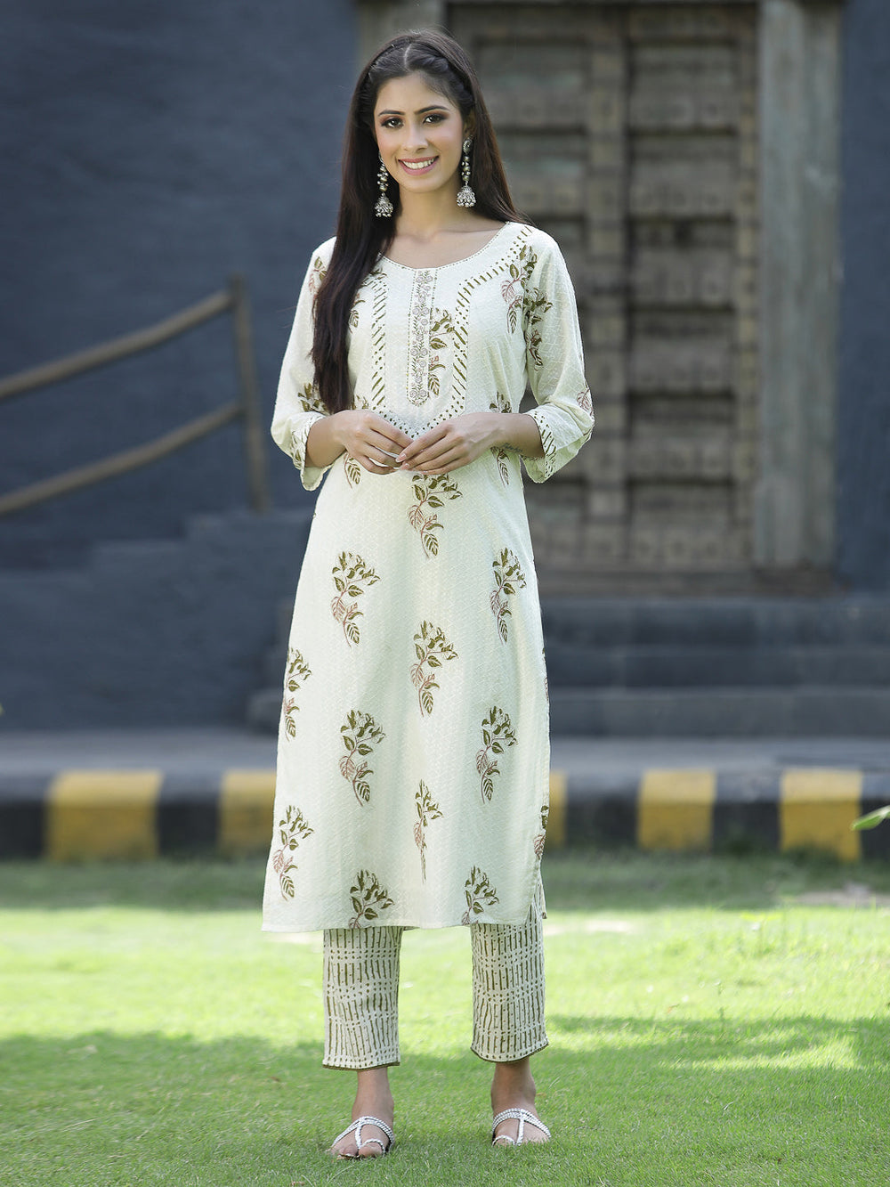 Juniper Off White Cotton Dobby Festive Printed Straight Kurta Sets For Women - Swadesiicart