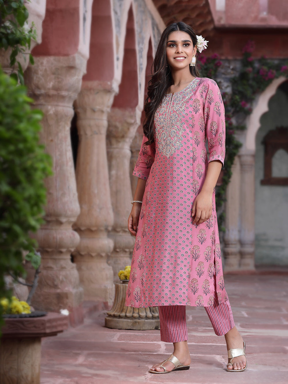 Juniper Women's Pink Muslin Embroidered Straight Kurta Sets - Swadesiicart