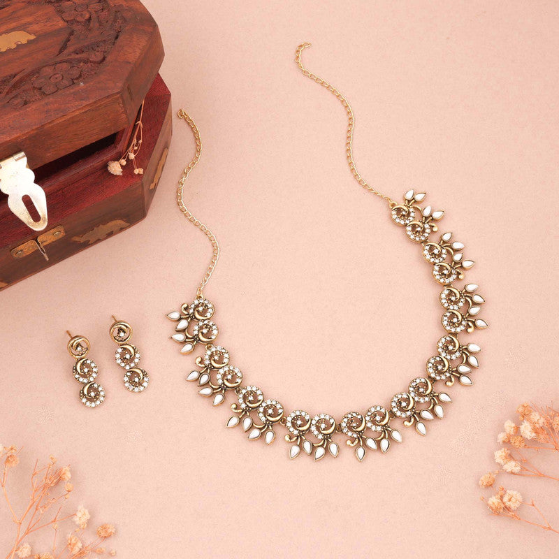 Tehzeeb Creations Gold Pleate White Colour Choker Set - Swadesiicart