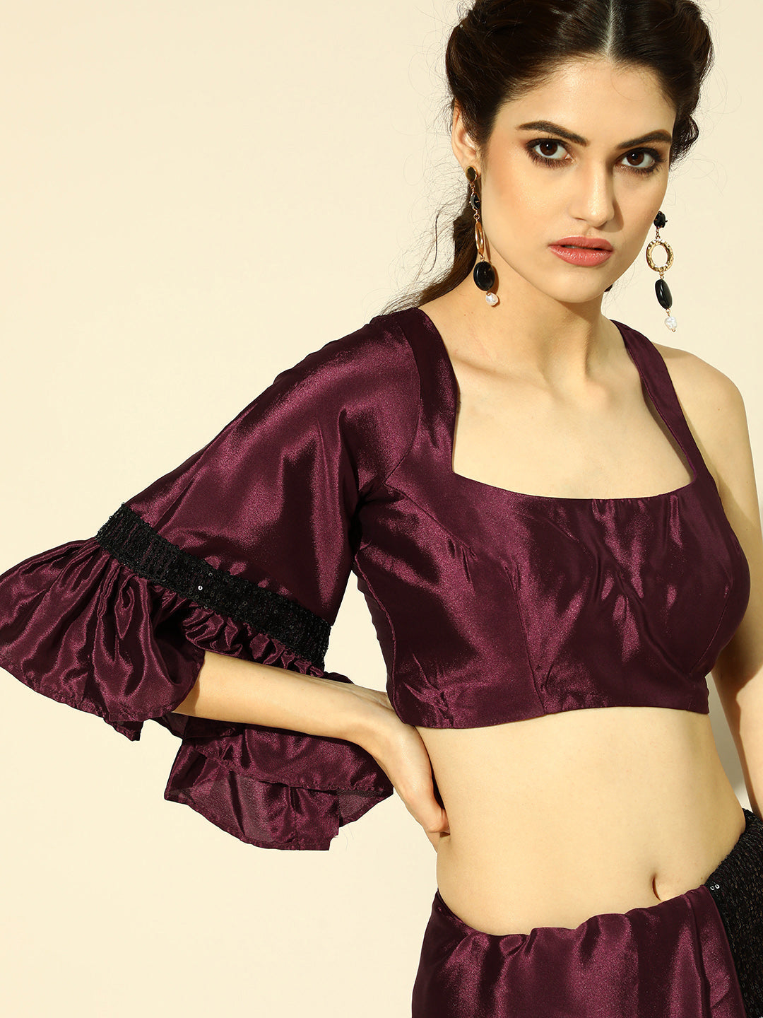 Tikhi Imli Embellished Poly Crepe Saree with Embellished Border | Swadesiicart