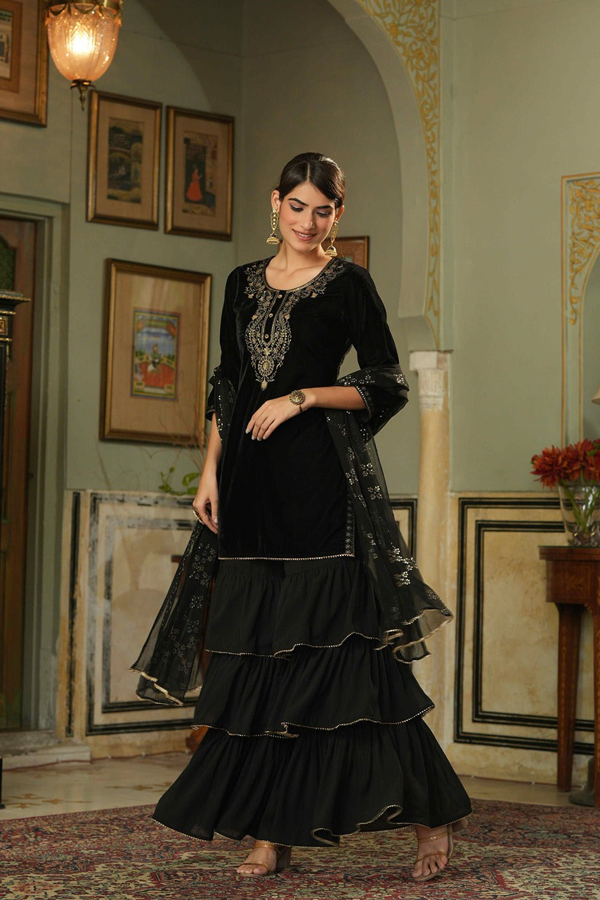 Juniper Black Velvet Festive Solid Straight Skd For Women | Swadesiicart