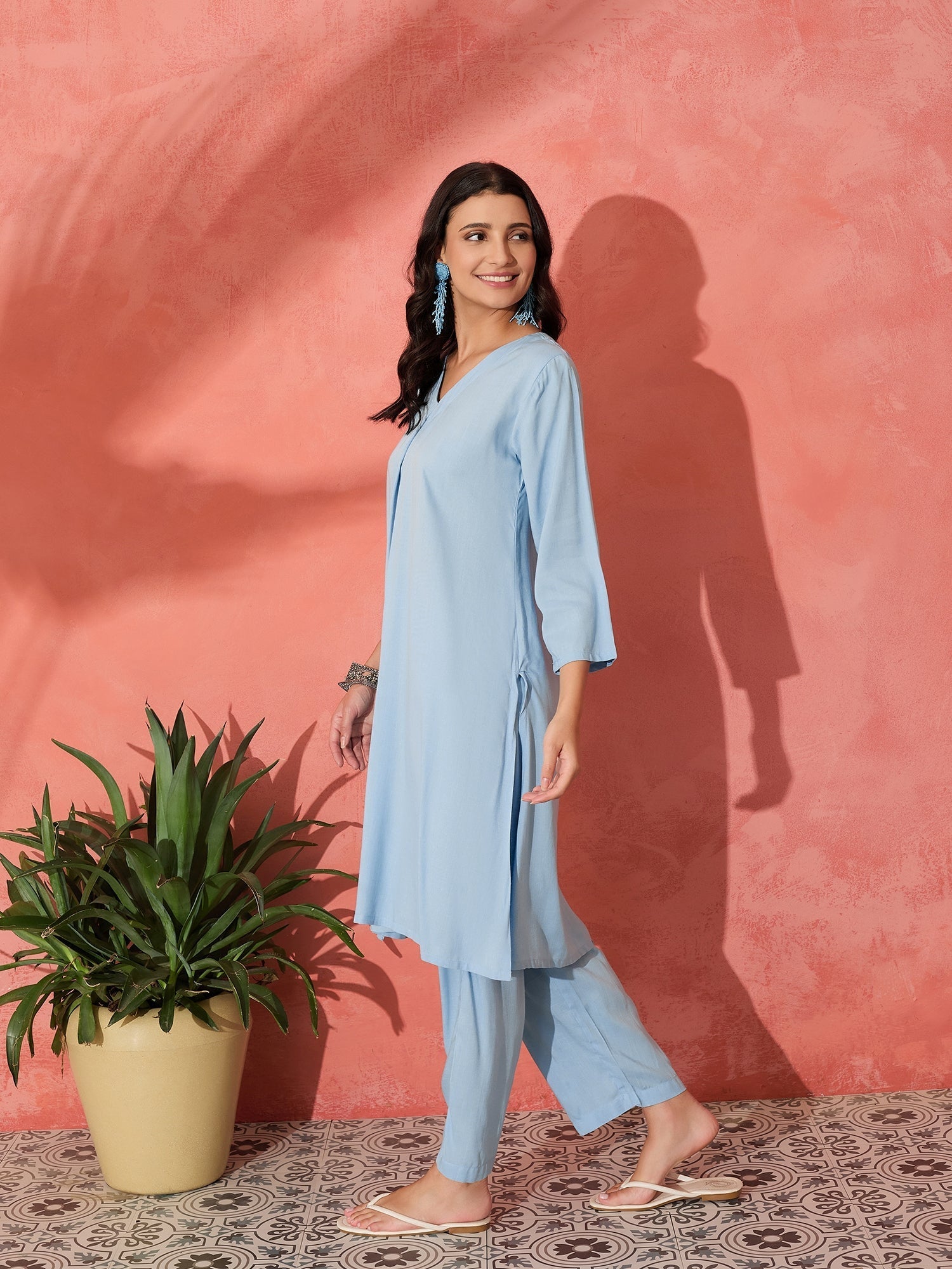 InWeave Pastel Blue Solid V Neck Kurta Pant Set - Swadesiicart