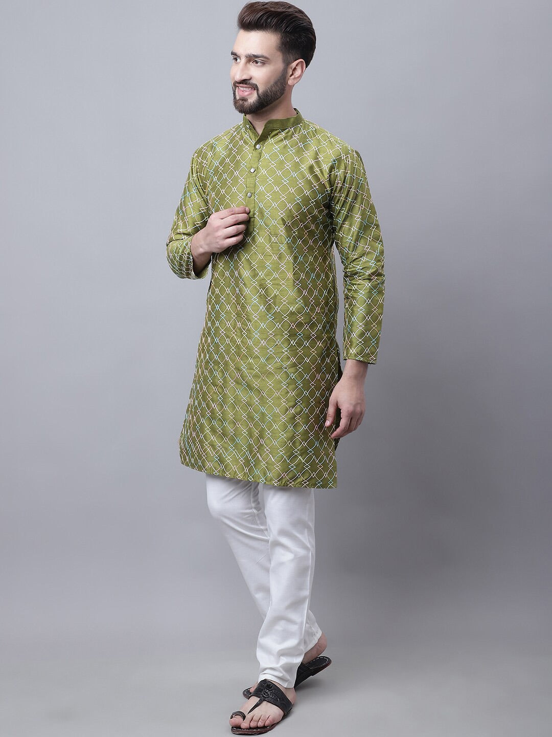 Sojanya M Ethnic Motifs Embroidered Thread Work Kurta With Churidar | Swadesiicart