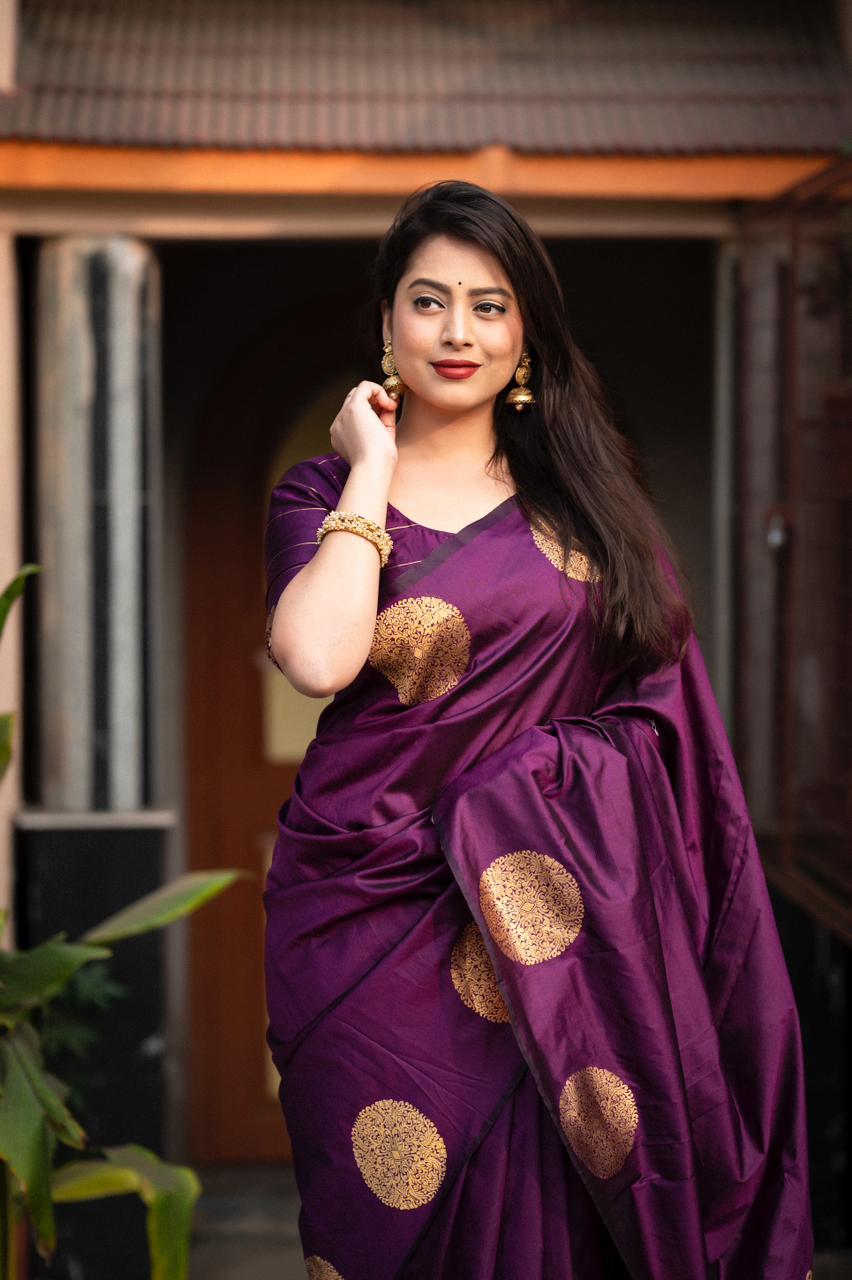 Purple Silk Woven Saree with Unstitched Blouse - Hiral Fashion | Swadesiicart