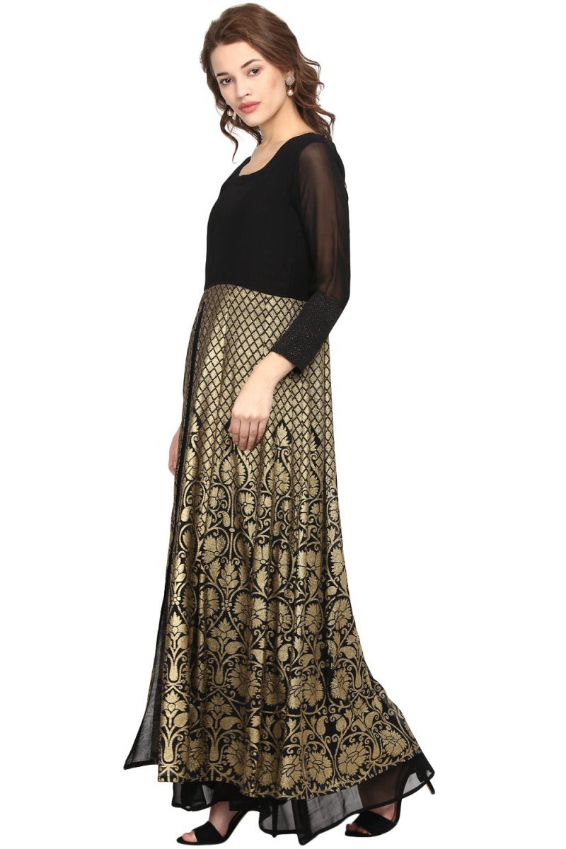 Ahalyaa Black & Golden Foil Print A-Line Kurta For Women | Swadesiicart